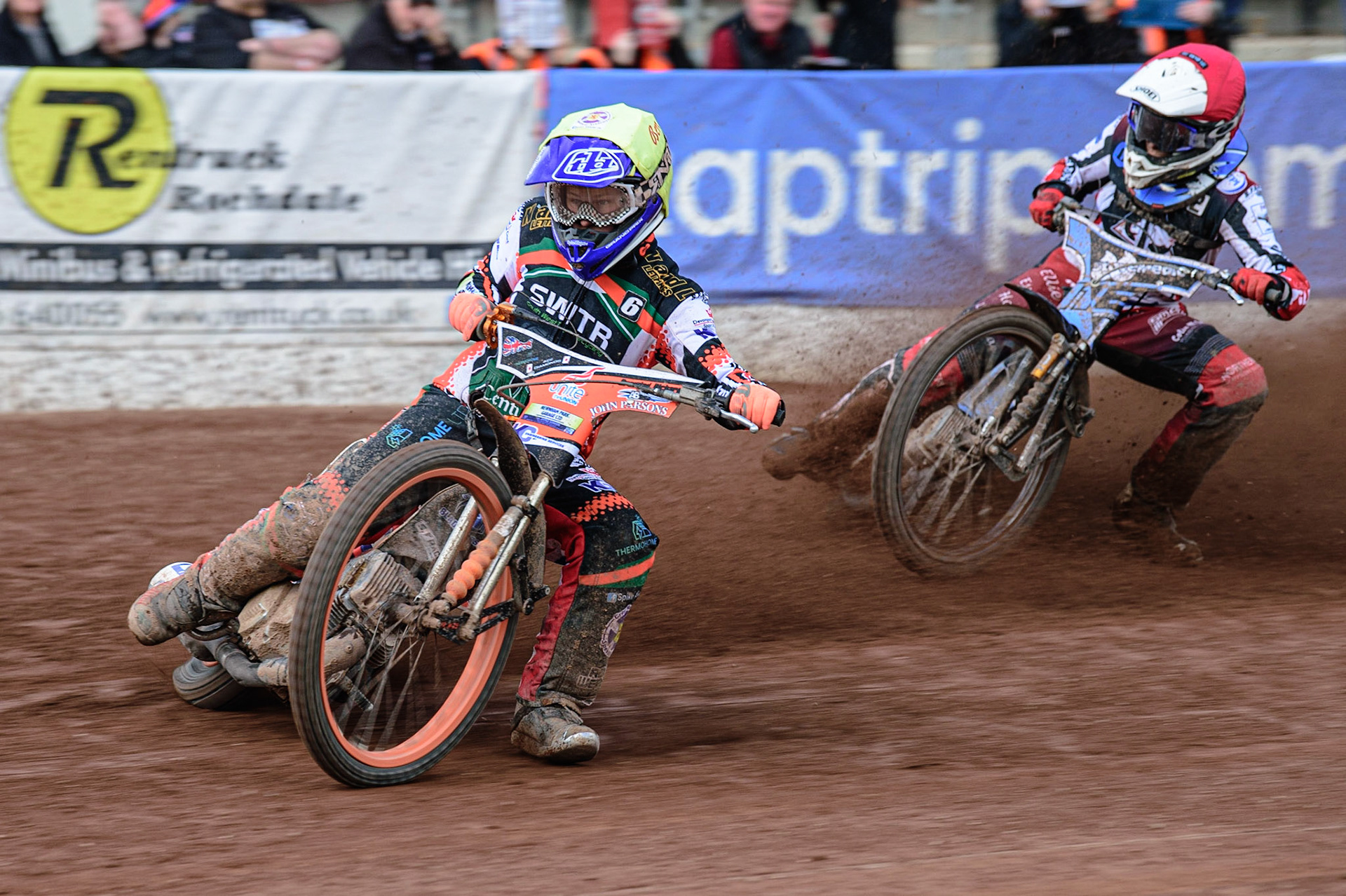 MANCHESTER, UK. APR 15TH   Ben Trigger  (Yellow) leads Sam McGurk  (Red) during the National Development League match between Belle Vue Colts and Plymouth Centurions at the National Speedway Stadium, Manchester on Friday 15th April 2022. (Credit: Ian Charles | MI News)