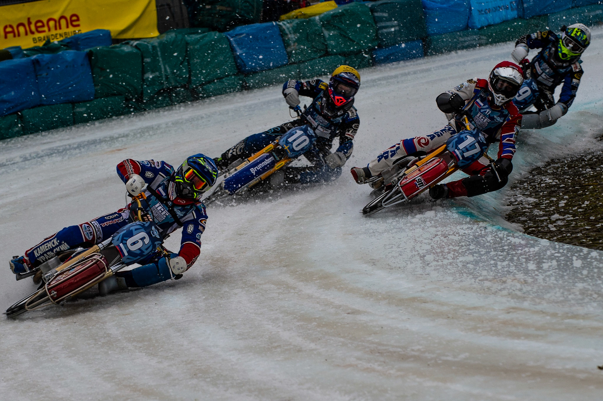 BERLIN GERMANY  - March 1  Dmitri Khomitsevich (Blue) and Igor Kononov (Red) of Russia lead Niclas Svensson (Yellow) and Martin Haarahiltunen (White) of Sweden   during the Ice Speedway of Nations at the Horst-Dohm-Eisstadion, Berlin,  on Sunday 1 March 2020. (Credit: Ian Charles | MI News)