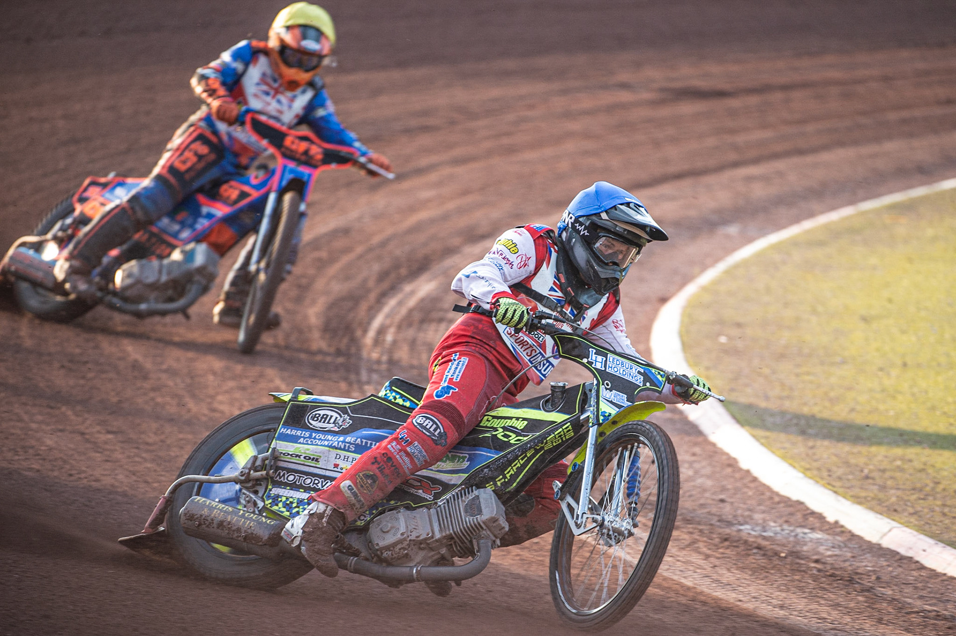 Photo: Ian Charles

Paul Starke (Blue) leads Kyle Newman (Yellow) 

Sports Insure British Final,  Belle Vue National Speedway Stadium, Manchester Monday 29  July  2019
