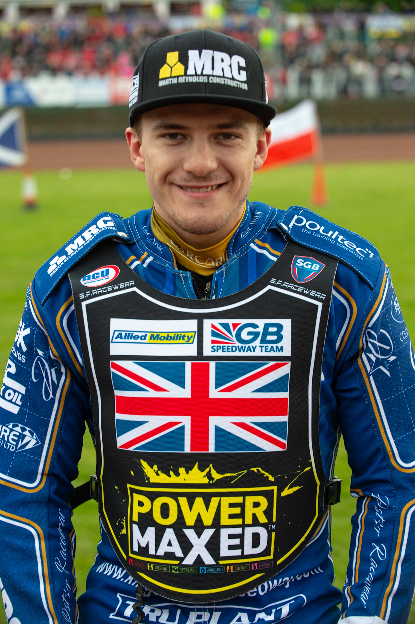 Photo by Ian Charles:

Robert Lambert - Great Britain 

FIM Speedway Grand Prix World Championship - Qualifying Round 1, Peugeot Ashfield Stadium, Glasgow, 8 June 2019