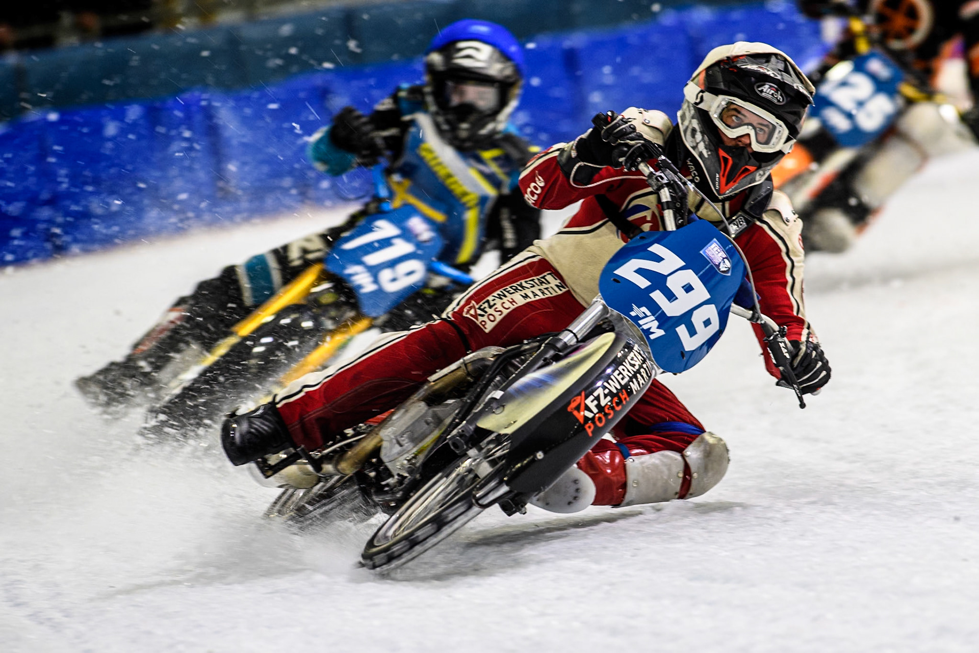 Martin Posch (299) of Austria in White leading Filip Jäger (719) of Sweden in Blue during the FIM Ice Speedway Gladiators World Championship, Final 3 at the Ice Stadium, Thialf, Heerenveen on Saturday 5th April 2025. (Photo: Ian Charles | MI News)