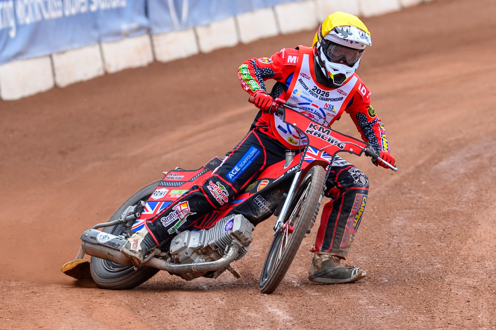 BRITISH YOUTH CHAMPIONSHIP (500cc): Kayden Mundy (8) in action during the British Youth Speedway Championship at the National Speedway Stadium, Manchester on Sunday 10th May 2026. (Photo: Ian Charles | MI News)