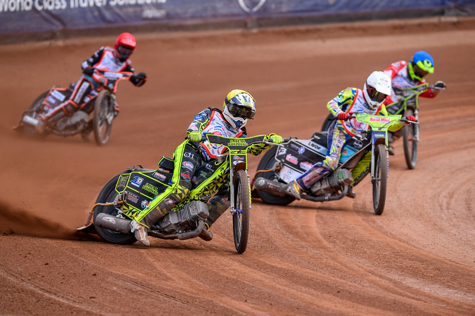 BRITISH YOUTH CHAMPIONSHIP (500cc): Oli Bovingdon (15) in Yellow leading Harry Fletcher (23) in White, Ollie Binns (91) in Blue and Casper Kluczniak (505) in Red during the British Youth Speedway Championship at the National Speedway Stadium, Manchester on Sunday 10th May 2026. (Photo: Ian Charles | MI News)
