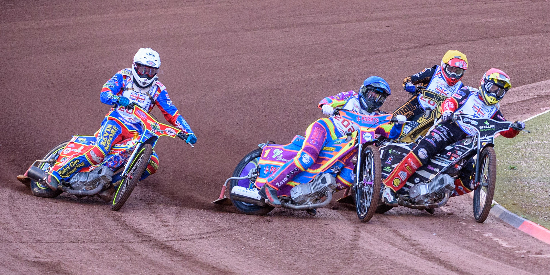MANCHESTER, UK. AUGUST 16TH   Scott Nicholls  (Red), Rory Schlein  (Blue) and Simon Lambert  (White) battle for the lead in the opening heat with Ben Barker  (Yellow) behind during the Sports Insure British Speedway Finals at the National Speedway Stadium, Manchester on Monday 16th August 2021. (Credit: Ian Charles | MI News)