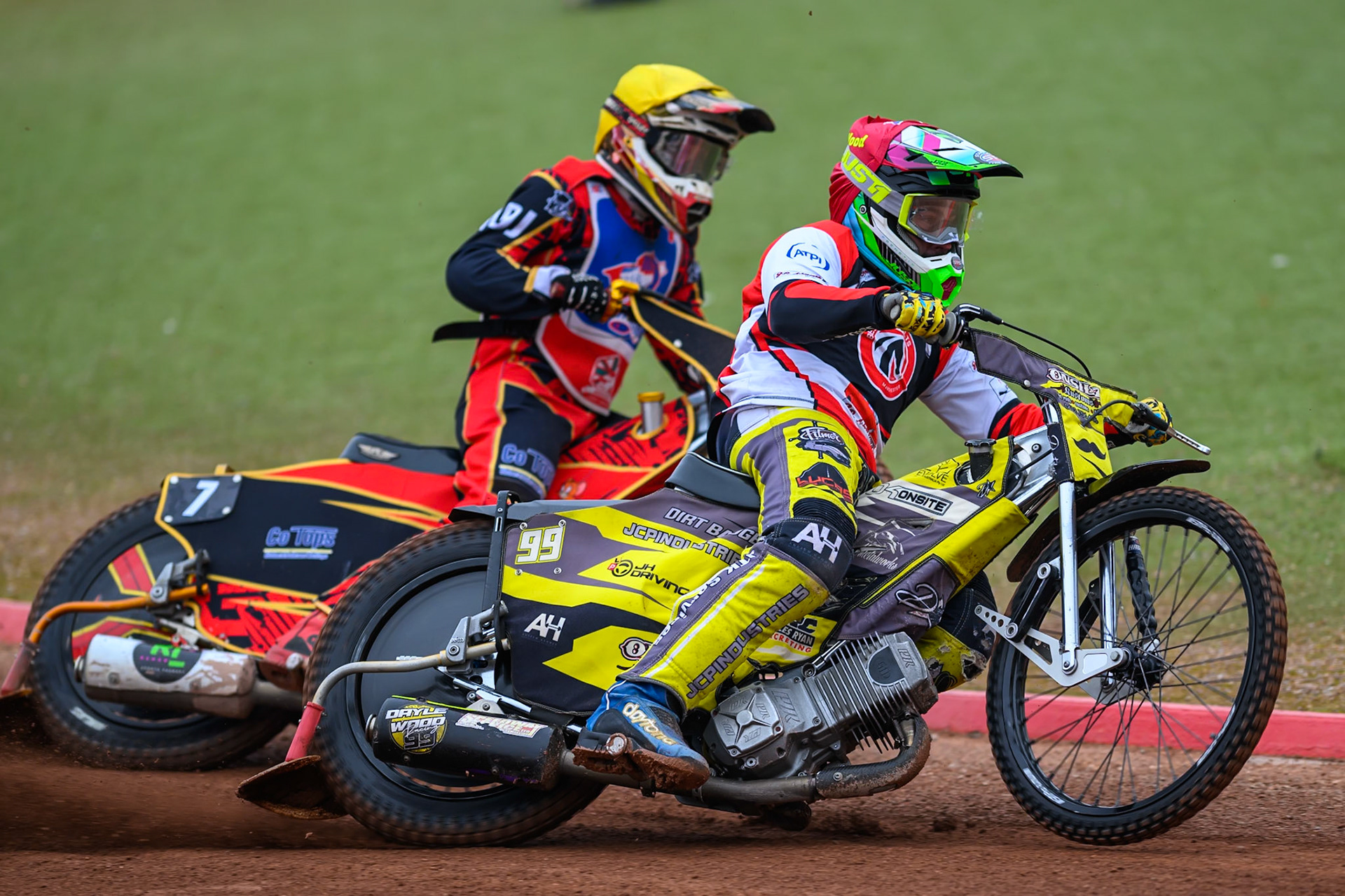 Belle Vue Colts' Guest Rider Dayle Wood  in Red rides outside Steelers' Luke Harris. in Yellow during the WSRA National Development League match between Belle Vue Colts and Sheffield/Scunthorpe Steelers at the National Speedway Stadium, Manchester on Sunday 12th October 2025. (Photo: Ian Charles | MI News)