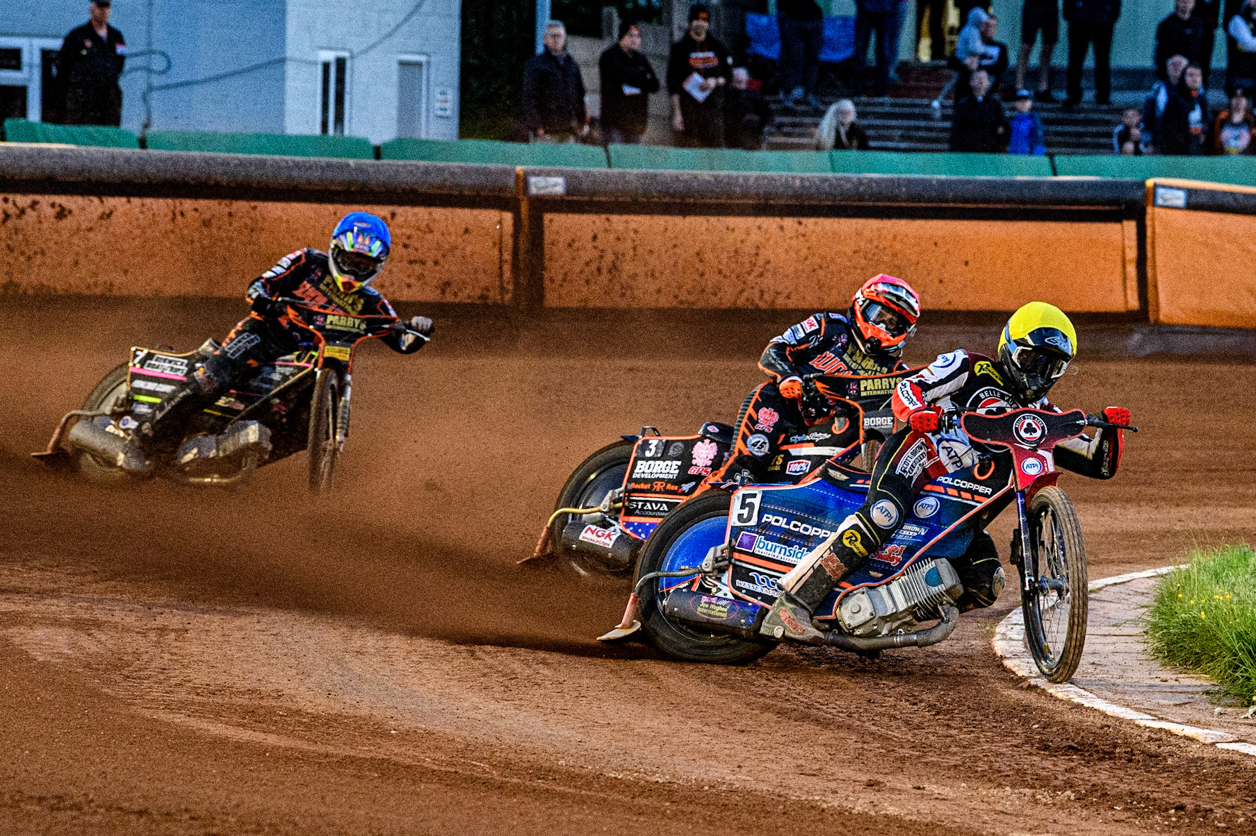 Brady Kurtz (Yellow) leads Luke Becker (Red) and Leon Flint (Blue) during the Sports Insure Premiership match between Wolverhampton Wolves and Belle Vue Aces at Monmore Green Stadium, Wolverhampton on Monday 29th May 2023. (Photo: Ian Charles | MI News)