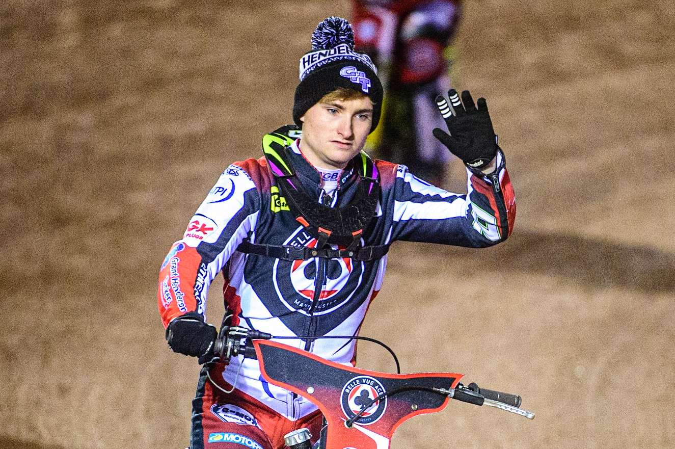Tom Brennan  on the parade lap during the SGB Premiership Semi Final 2nd Leg between Belle Vue Aces and Ipswich Witches at the National Speedway Stadium, Manchester on Monday 3rd October 2022. (Credit: Ian Charles | MI News)