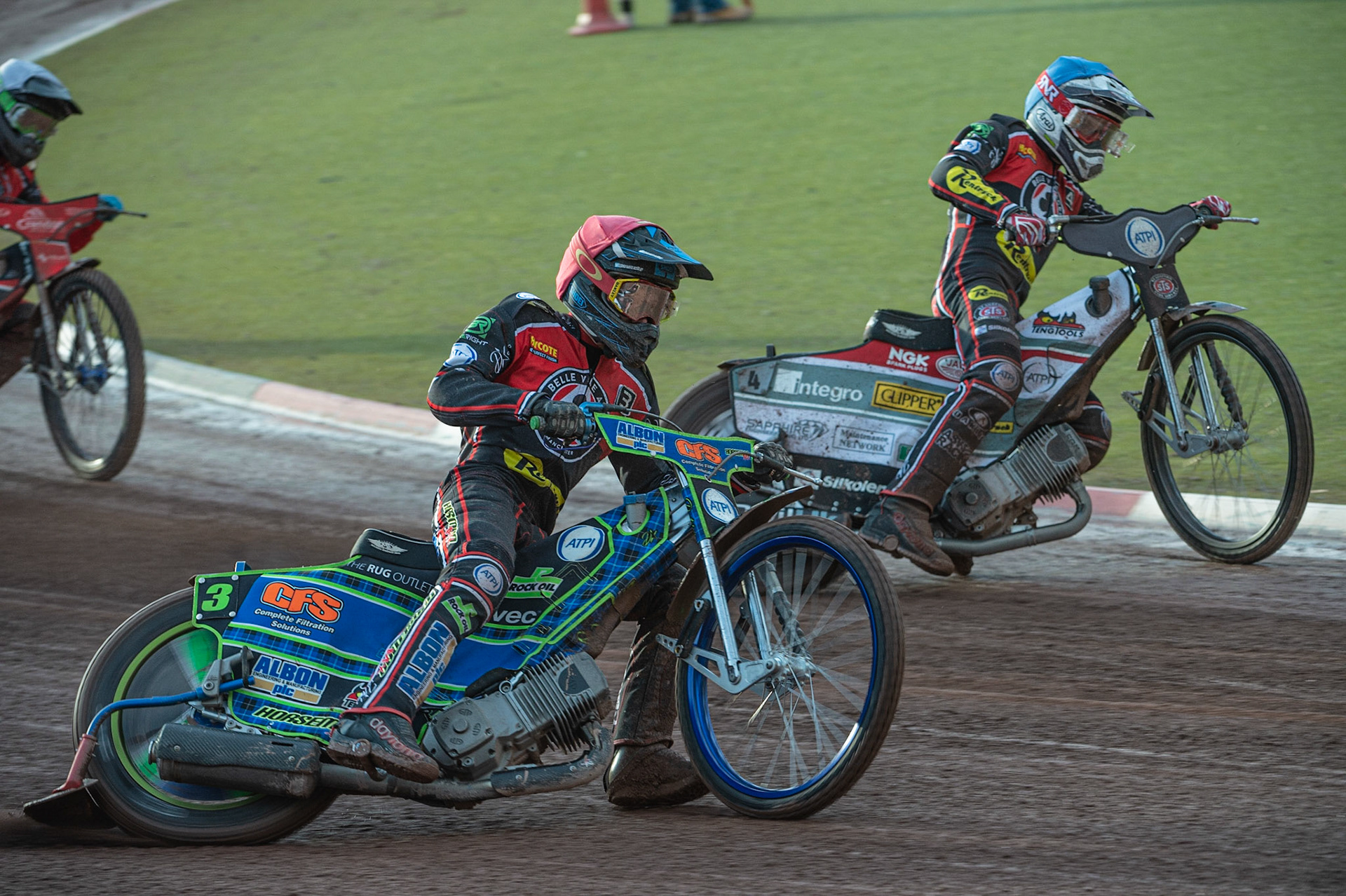 Photo by Ian Charles:

Dan Bewley  (Red) outside Steve Worrall  (Blue)

Belle Vue Aces v Peterborough Panthers, British Speedway Premiership, National Speedway Stadium, Manchester, Thursday, 13, June, 2019