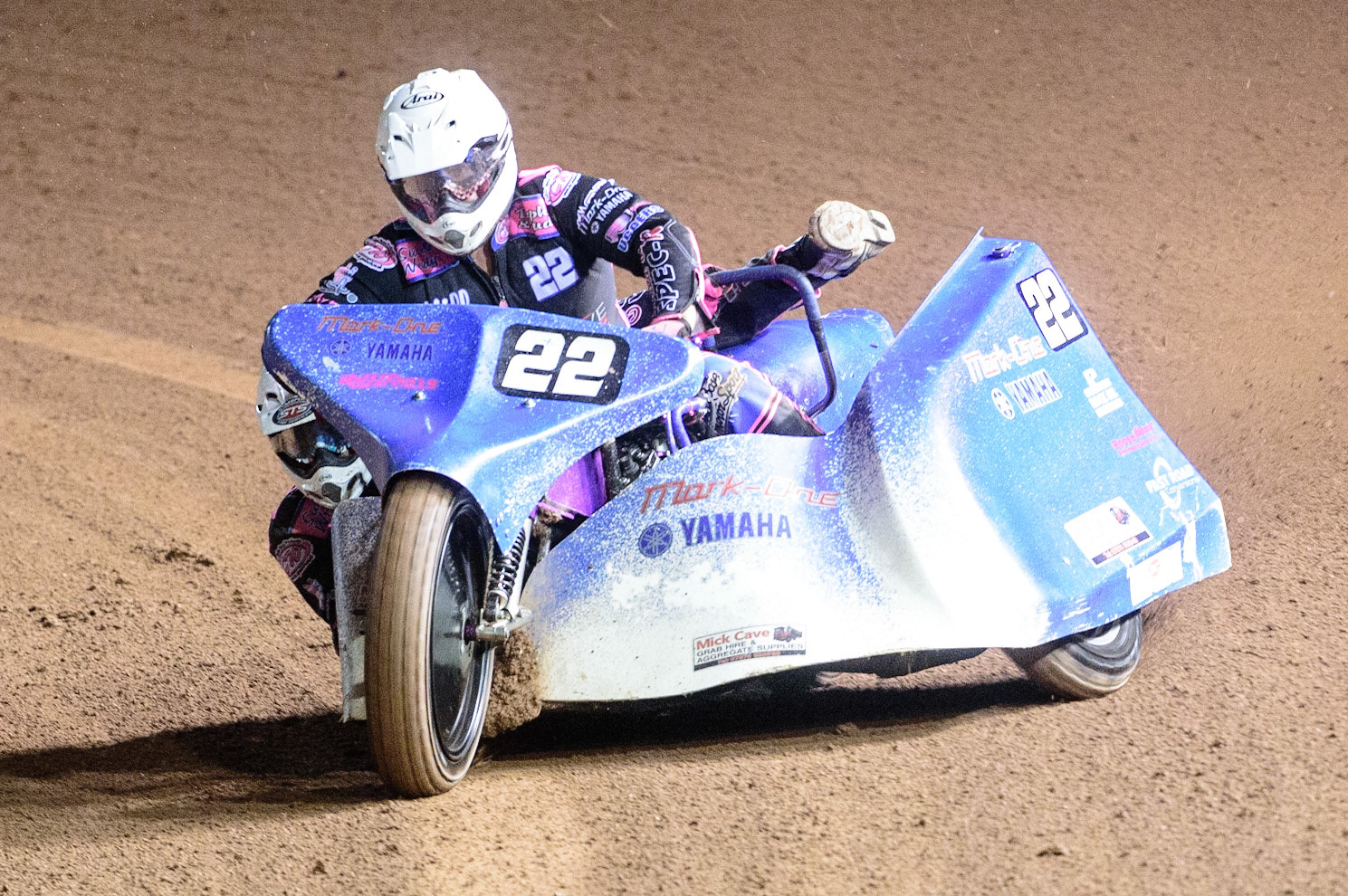 MANCHESTER, UK. OCT 30TH   Will Penfold &amp; Ricky Pay  in action  during the Manchester Masters Sidecar Speedway and Flat Track Racing at the National Speedway Stadium, Manchester on Saturday 30th October 2021. (Credit: Ian Charles | MI News)