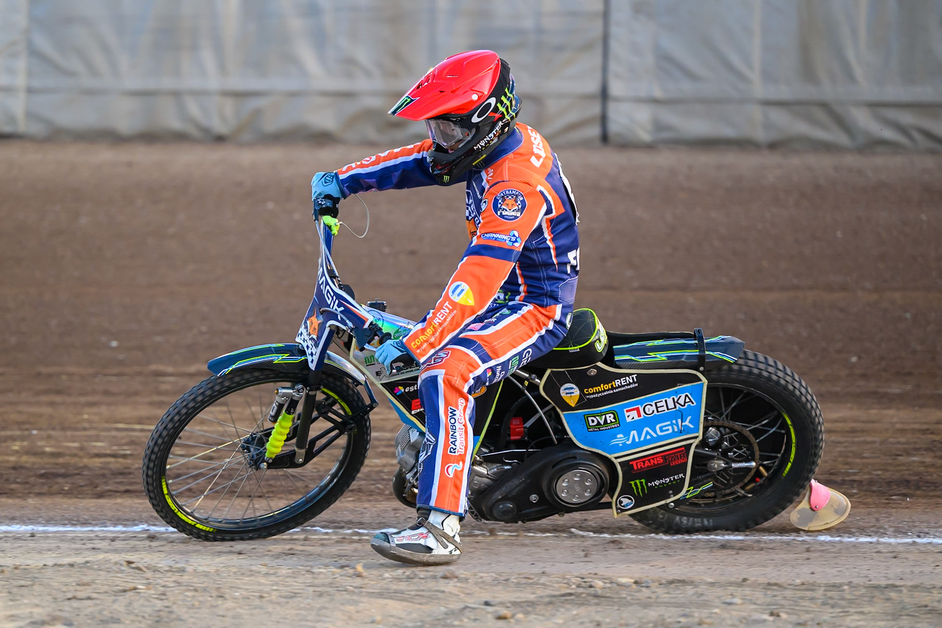 Jaimon Lidsey of Northampton Foxes   pulls up with bike trouble during the Rowe Motor Oil Premiership match between Northampton Foxes and Belle Vue Aces at Northampton International Shaleway, Northampton on Thursday 13th August 2026. (Photo: Ian Charles | MI News)