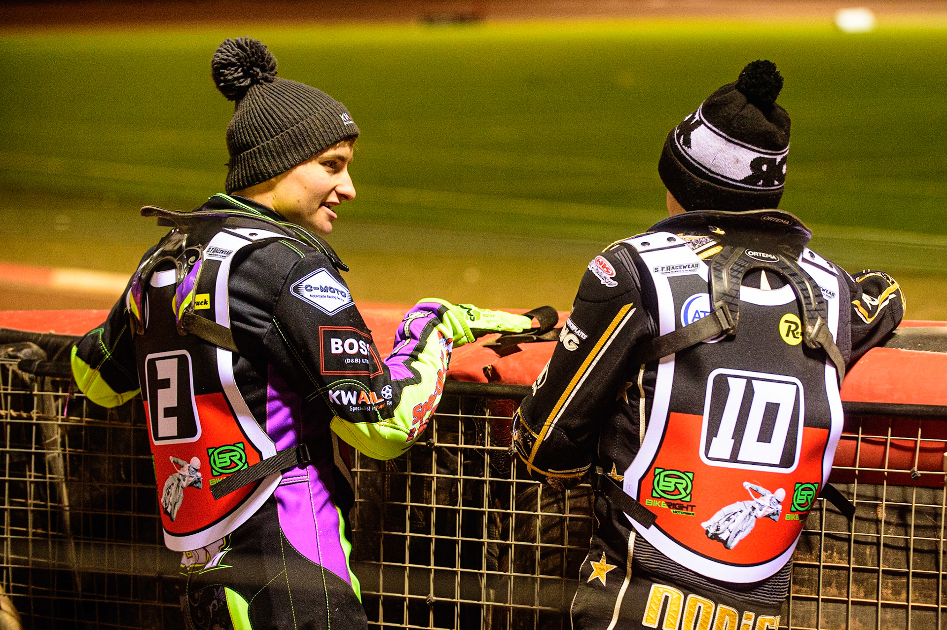 MANCHESTER, UK. OCT 23RD  Tom Brennan  (left) discusses the track with Nick Blödorn  during the Peter Craven Memorial Trophy event at the National Speedway Stadium, Manchester on Saturday 23rd October 2021. (Credit: Ian Charles | MI News)
