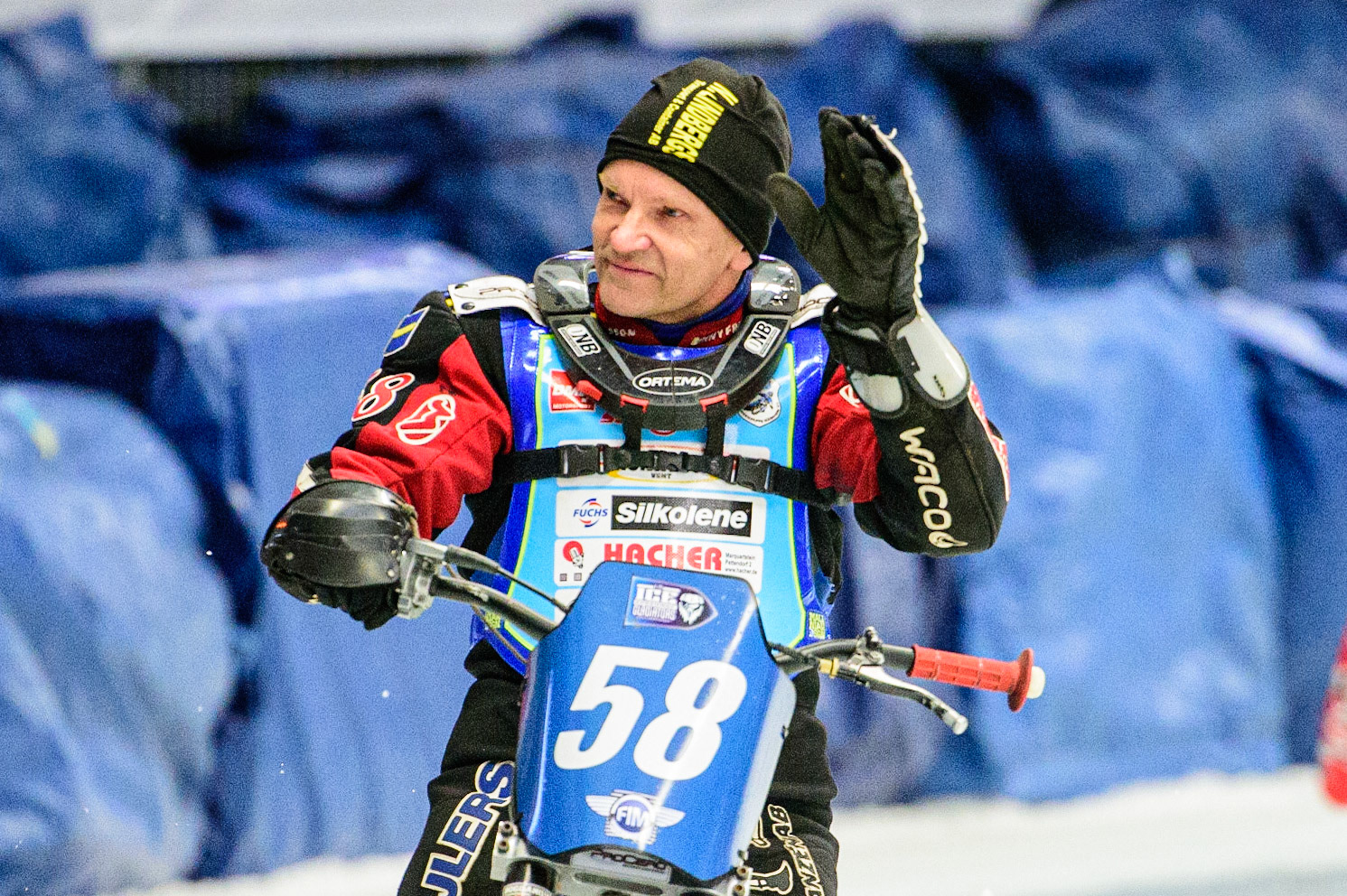 Stefan Svensson (Sweden) on the the parade during the Race of Legends at the Max-Aicher-Arena, Inzell on Friday 17th March 2023. (Photo: Ian Charles | MI News)