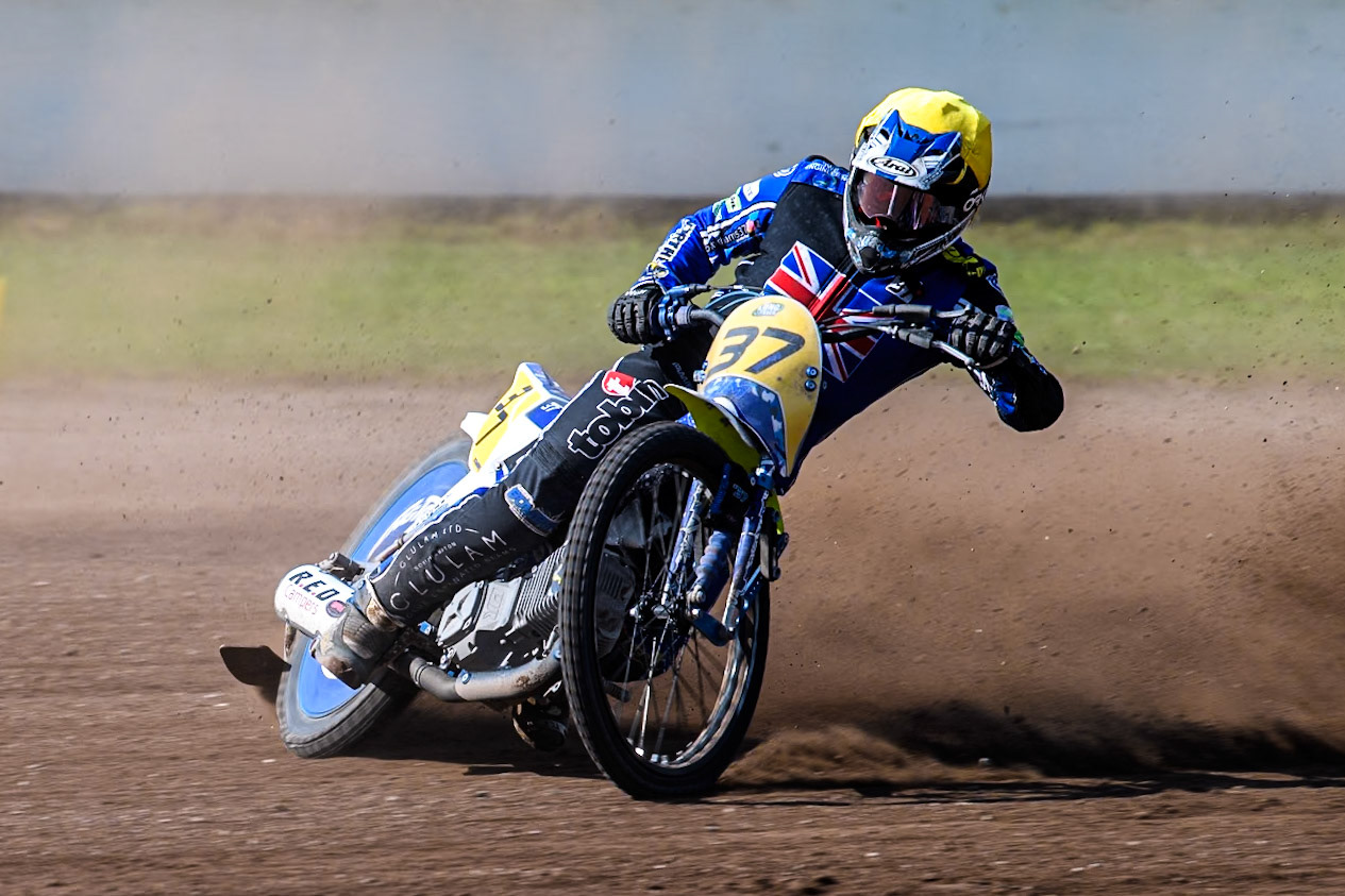 Chris Harris (37)of Great Britain in action during the FIM Long Track World Championship Final 5 at the Speed Centre Roden, Roden, Netherlands on Sunday 22nd September 2024. (Photo: Ian Charles | MI News)