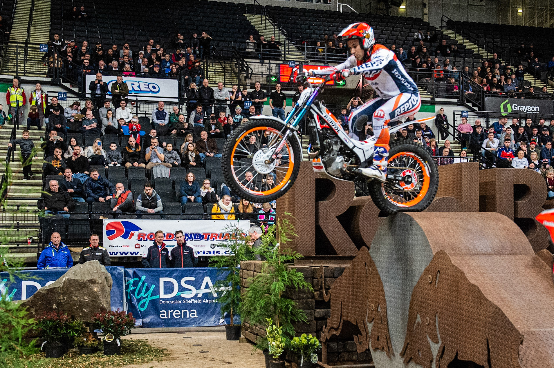 SHEFFIELD, ENGLAND  - DECEMBER 28TH    during the 25th Anniversary Sheffield Indoor Trial at the FlyDSA Arena, Sheffield on Saturday 28th December 2019. (Credit: Ian Charles | MI News)