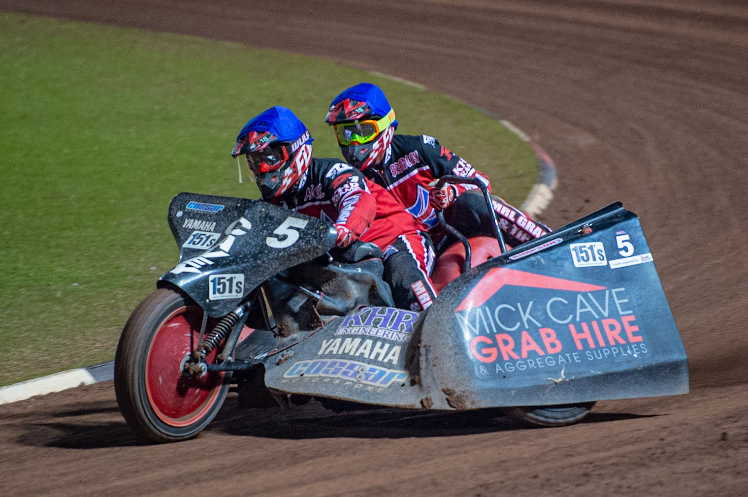 MANCHESTER, ENGLAND Mick Cave & Bradley Steer(5) lead the Semi Final during the  ACU Sidecar Speedway Manchester Masters,  Belle Vue National Speedway Stadium, Manchester Saturday 12 October 2019 (Credit: Ian Charles | MI News)
