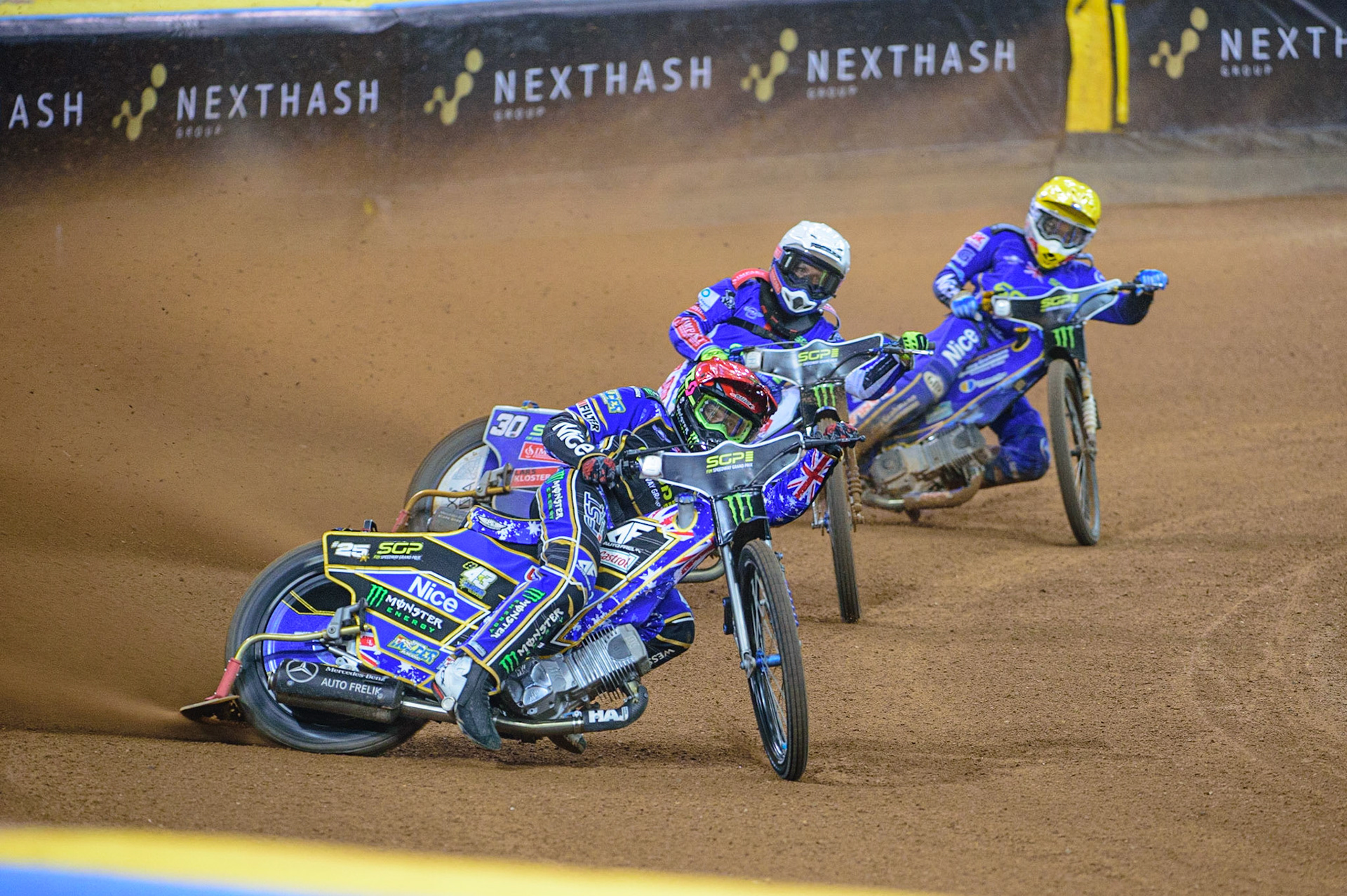 Jack Holder (25) (Red) leads Leon Madsen (30) (White) and Robert Lambert (505) (Yellow) during the FIM  Speedway Grand Prix of Great Britain at the Principality Stadium, Cardiff on Saturday 13th August 2022. (Credit: Ian Charles | MI News
