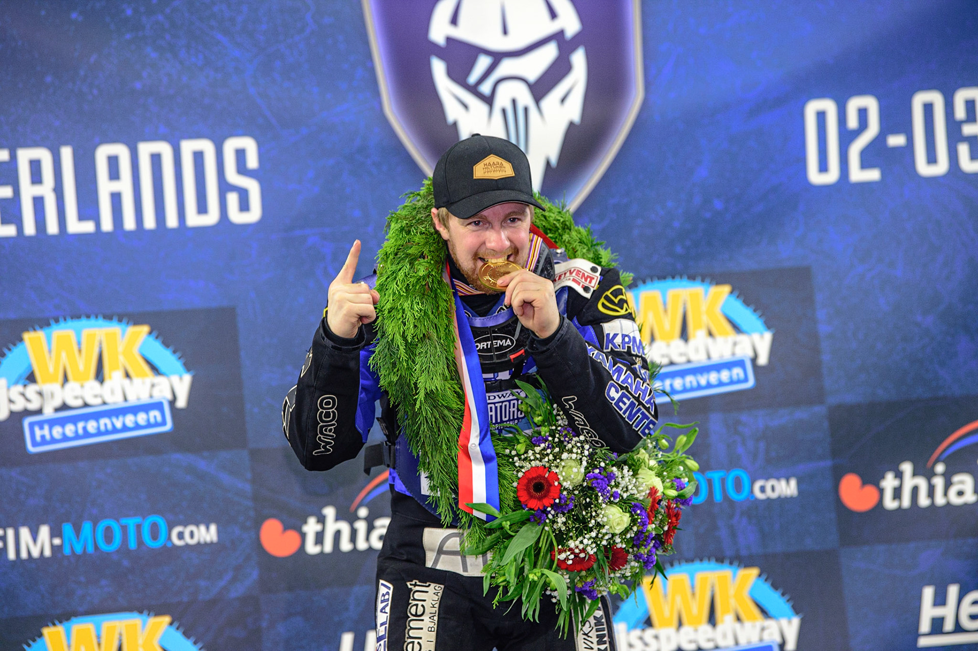 HEERENVEEN, NL.  World Champion 2022 - Martin Hååruhiltunen (199)  during the FIM Ice Speedway Gladiators World Championship Final 4 at Ice Rink Thialf, Heerenveen on Sunday  3 April 2022. (Credit: Ian Charles | MI News)