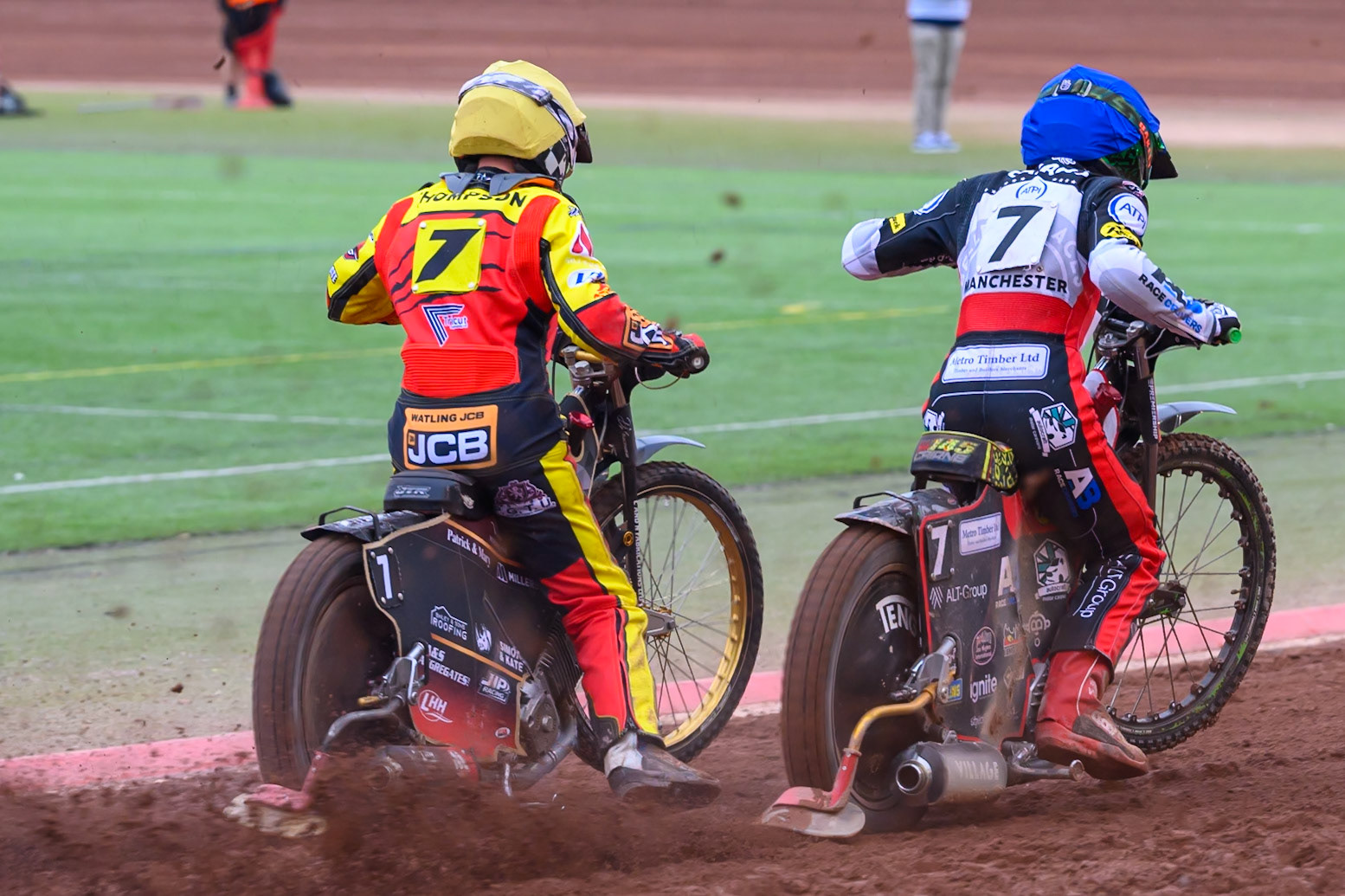Joe Thompson of Leicester Lions in Yellow and William Cairns of Belle Vue Aces in Blue leave the start line during the Rowe Motor Oil Premiership match between Belle Vue Aces and Leicester Lions at the National Speedway Stadium, Manchester on Monday 15th June 2026. (Photo: Ian Charles | MI News)