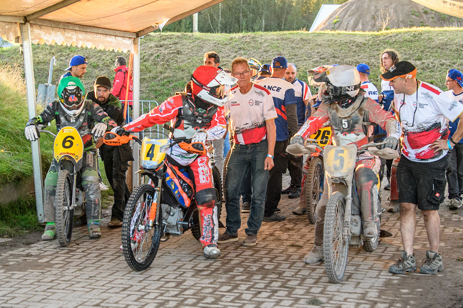 The Czechia team ready for their final heat during the FIM Long Track Of Nations event at the Speed Centre Roden on Sunday 24th September 2023. (Photo: Ian Charles | MI News)