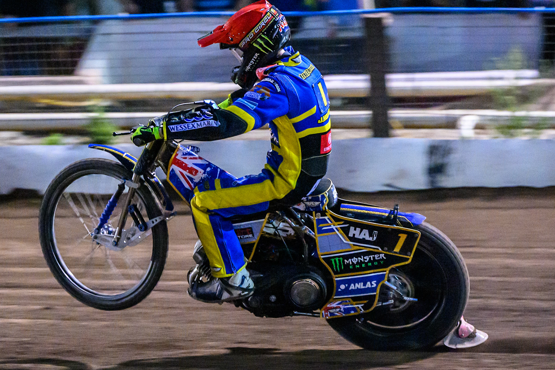 Jack Holder of Sheffield Tigers  picks up some driveduring the Rowe Motor Oil Premiership match between Sheffield Tigers and Belle Vue Aces at Owlerton Stadium, Sheffield on Monday 11th August 2025. (Photo: Ian Charles | MI News)