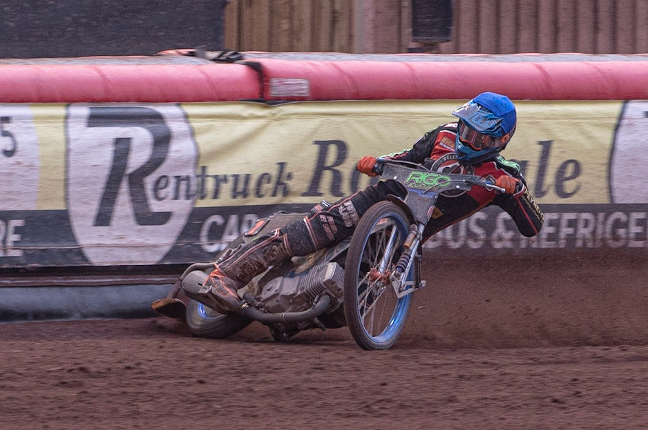 Photo: Ian Charles

Dimitri Bergé  gets into difficulty 

Belle Vue Aces v Ipswich Witches, British Speedway Premiership, Belle Vue National Speedway Stadium, Manchester, Monday 3  June  2019