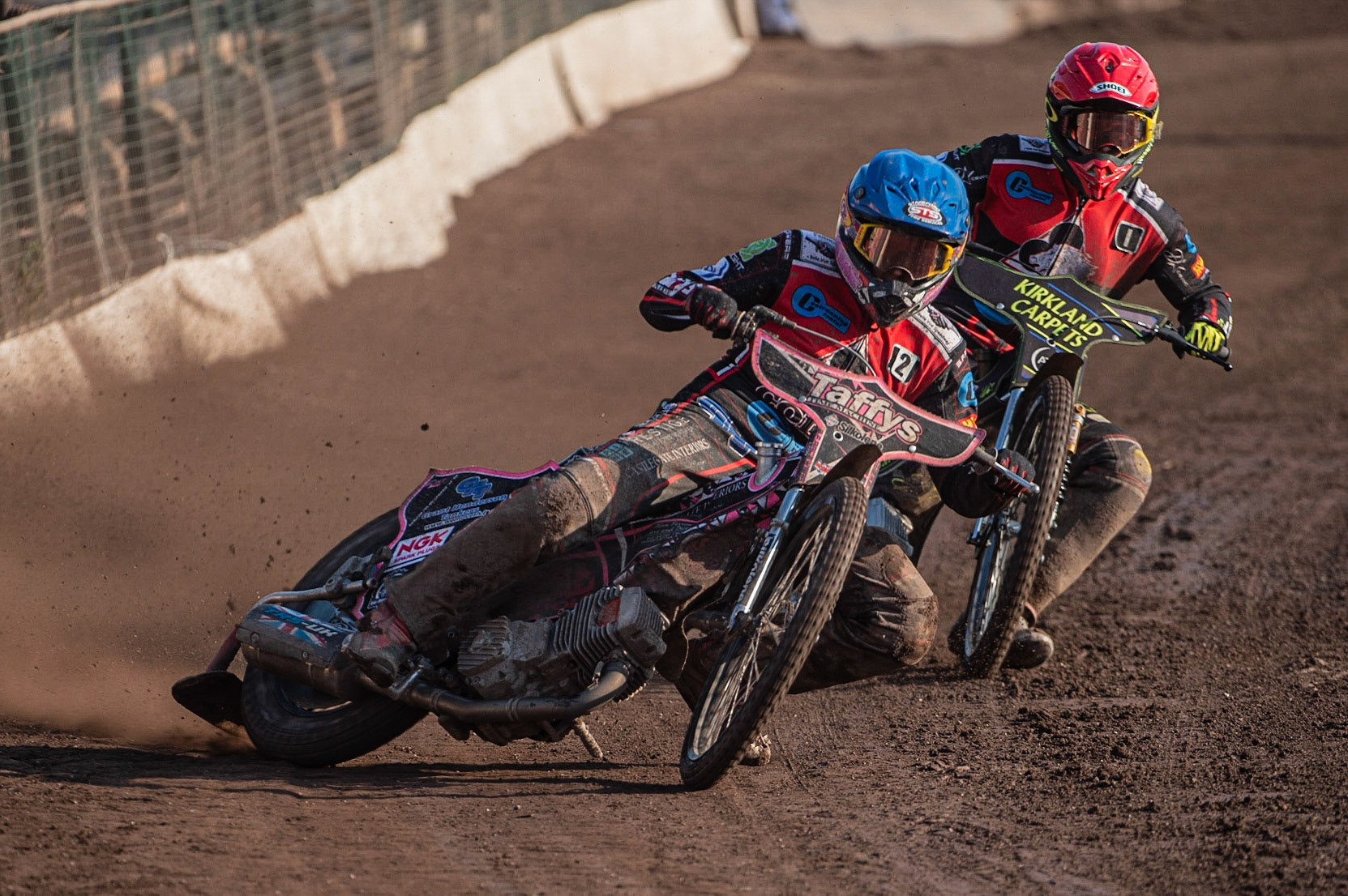 Photo by Ian Charles:

Leon Flint (Blue) and Kyle Bickley  (Red) on their way to maximum heat points


National League Best pairs Championship, Owlerton Stadium, Sheffield, 25 August 2019