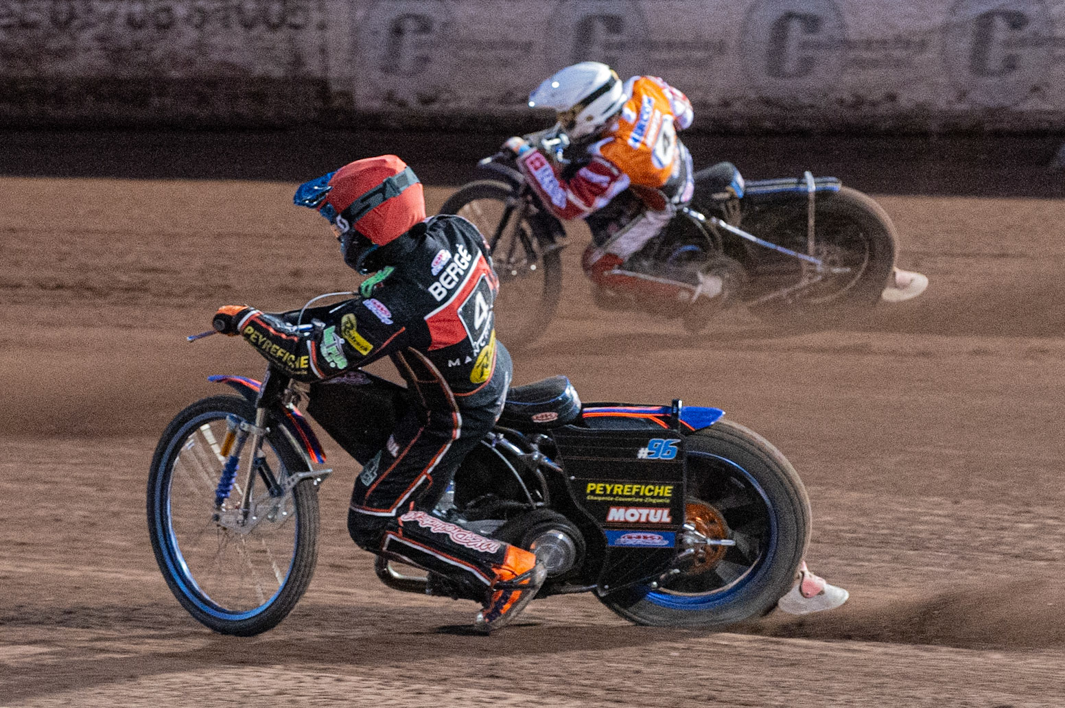 Photo by Ian Charles

Dimitri Bergé  (Red) inside Rasmus Jensen (White)


Belle Vue Aces v Swindon Robins, British Speedway Premiership, Belle Vue National Speedway Stadium, Manchester, Monday 12  August  2019