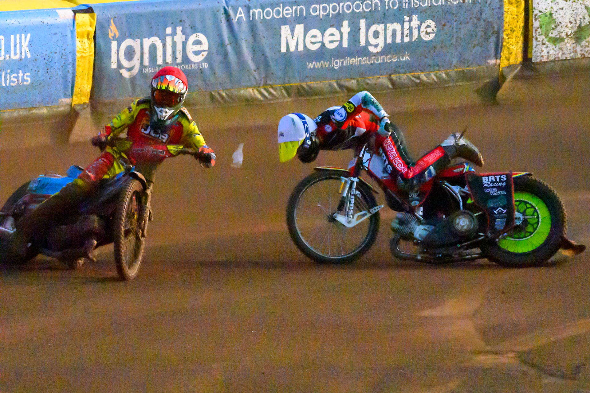 Tate Zischke of Belle Vue Aces in White loses control and flips off his bike during the Rowe Motor Oil Premiership match between Leicester Lions and Belle Vue Aces at the Hydroscan Arena, Leicester on Thursday 23rd July 2026. (Photo: Ian Charles | MI News)