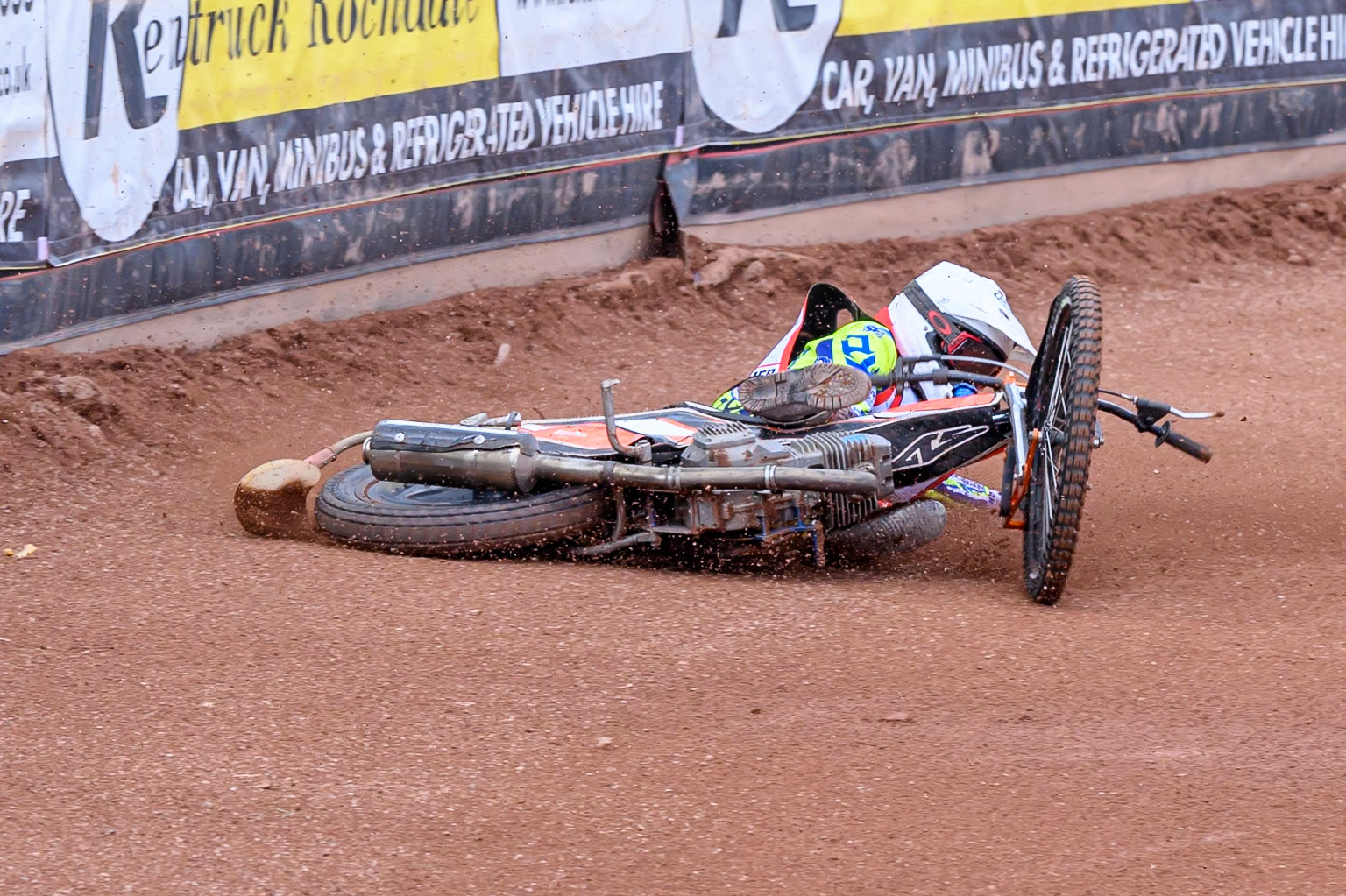 JR ASHWORTH &amp; SONS COLTS ACADEMY INDIVIDUALFreddy Hodder  in Blue leading Harry Fletcher  in White who slides off during the JR Ashworth &amp; Sons Colts Individual at the National Speedway Stadium, Manchester on Sunday 10th May 2026. (Photo: Ian Charles | MI News)