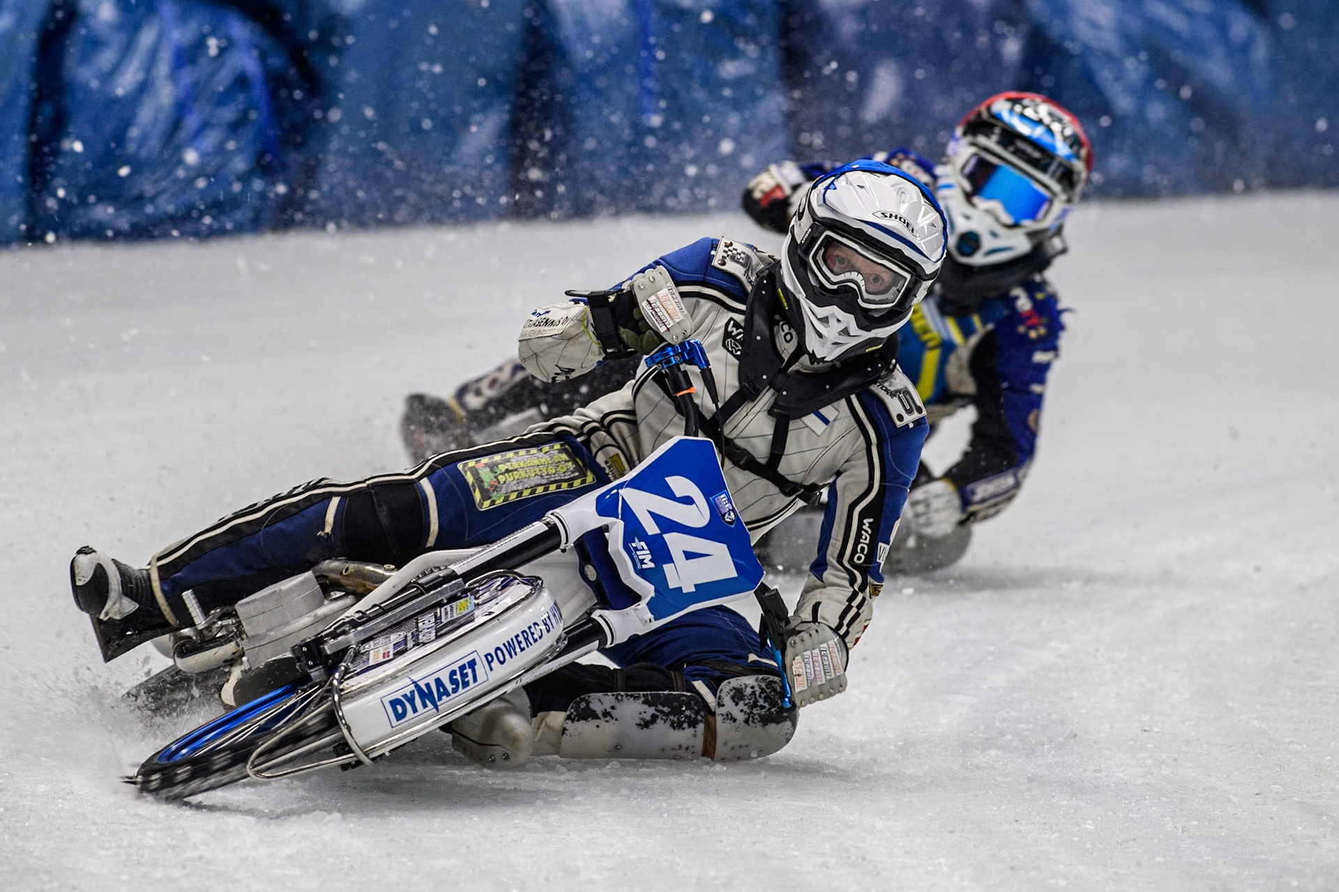 Finland's Max Koivula (24)  (White) leads  Sweden's Jimmy Hörnell Lidfalk (237) (Red) during the FIM Ice Speedway Gladiators World Championship Final 1 at the Max-Aicher-Arena, Inzell on Saturday 23 March 2024. (Photo: Ian Charles | MI News)
