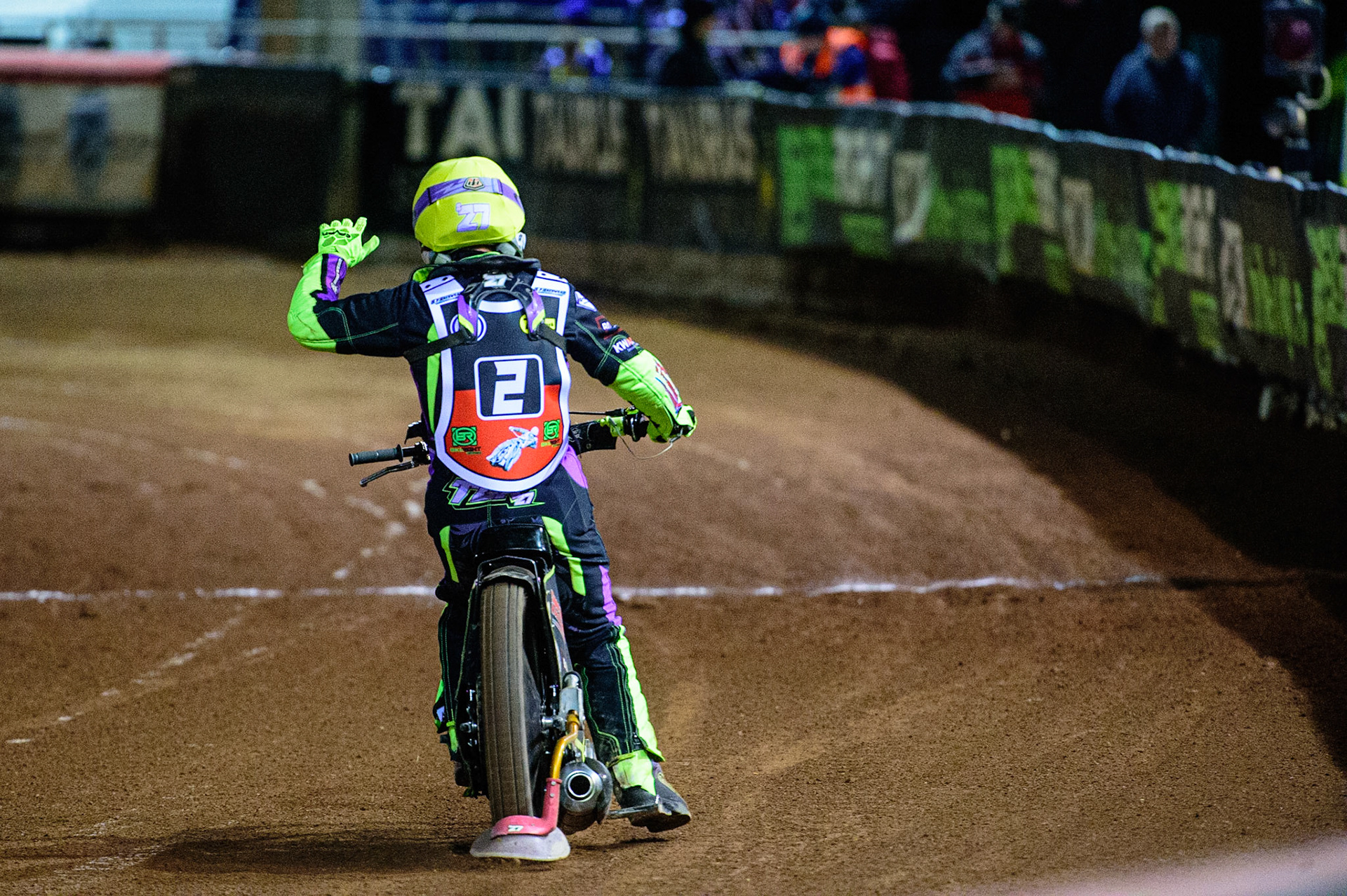 MANCHESTER, UK. OCT 23RD  Tom Brennan  acknowledges the cheers after his heat win during the Peter Craven Memorial Trophy event at the National Speedway Stadium, Manchester on Saturday 23rd October 2021. (Credit: Ian Charles | MI News)