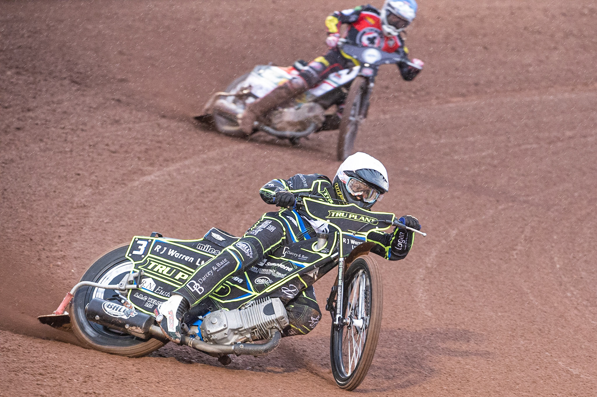 Photo by Ian Charles

Danny King (White) leads Steve Worrall  (Blue)


Belle Vue Aces v Ipswich Witches, British Speedway Premiership, Belle Vue National Speedway Stadium, Manchester, Monday 8  July  2019