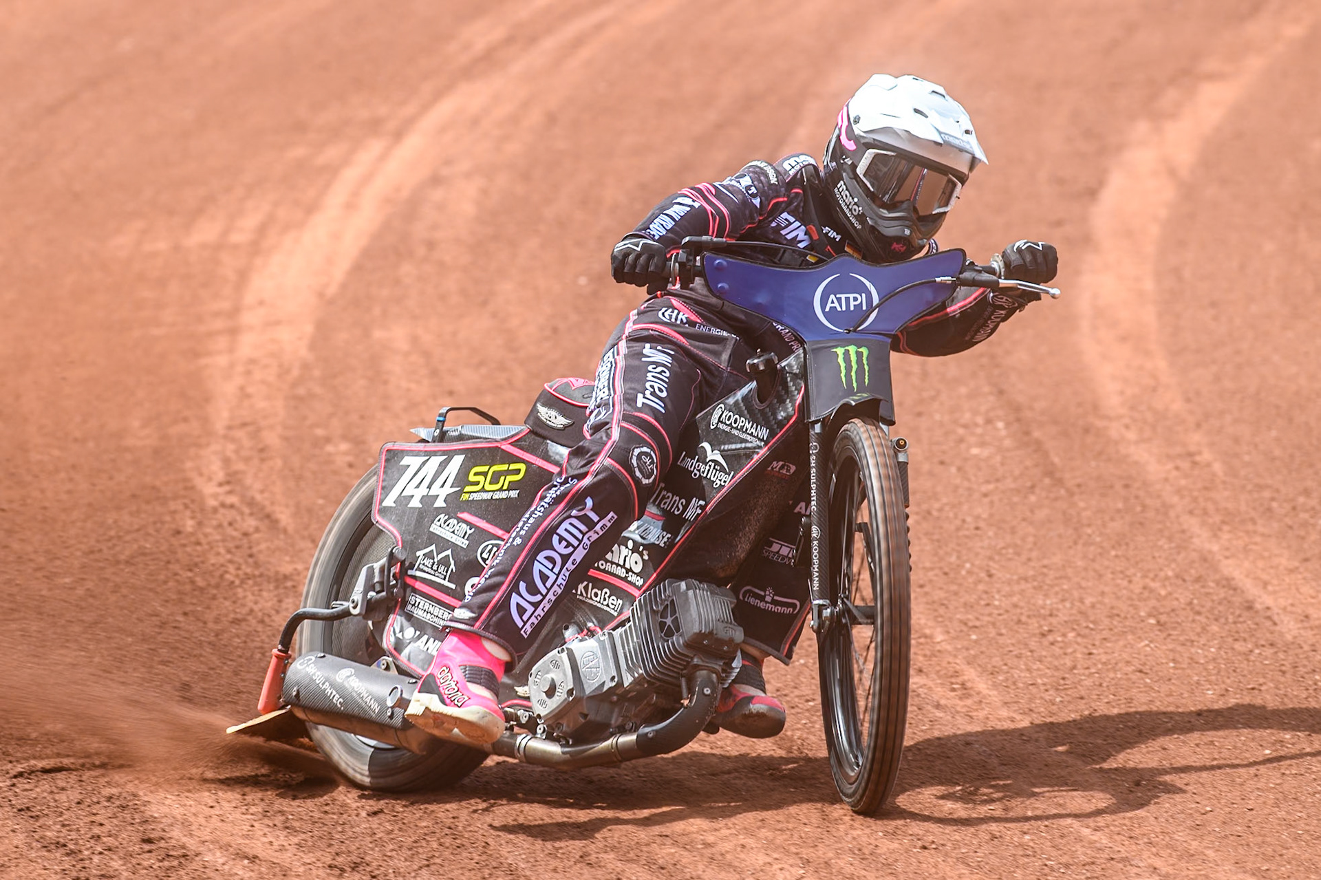 Kai Huckenbeck (744) of Germany in practice during the ATPI FIM Speedway Grand Prix Round 4 at the National Speedway Stadium, Manchester, on Friday 6th June 2025. (Photo: Ian Charles | MI News)