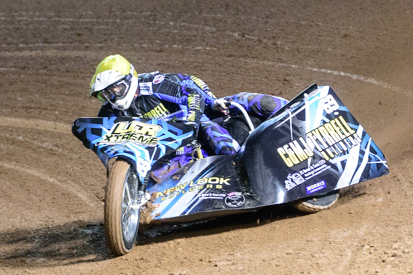 MANCHESTER, UK. OCT 30TH   Matt Tyrell &amp; Liam Brown  in action  during the Manchester Masters Sidecar Speedway and Flat Track Racing at the National Speedway Stadium, Manchester on Saturday 30th October 2021. (Credit: Ian Charles | MI News)