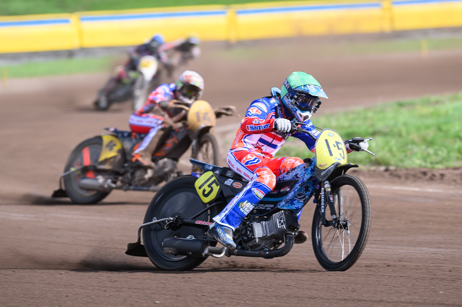 Dave Meijerink (15) of Netherlands in Green leading Romano Hummel (14) of Netherlands in White  during the FIM Long Track of Nations 2026 at the Speed Centre Roden in the Netherlands on Sunday 20th September 2026. (Photo: Ian Charles | MI News)