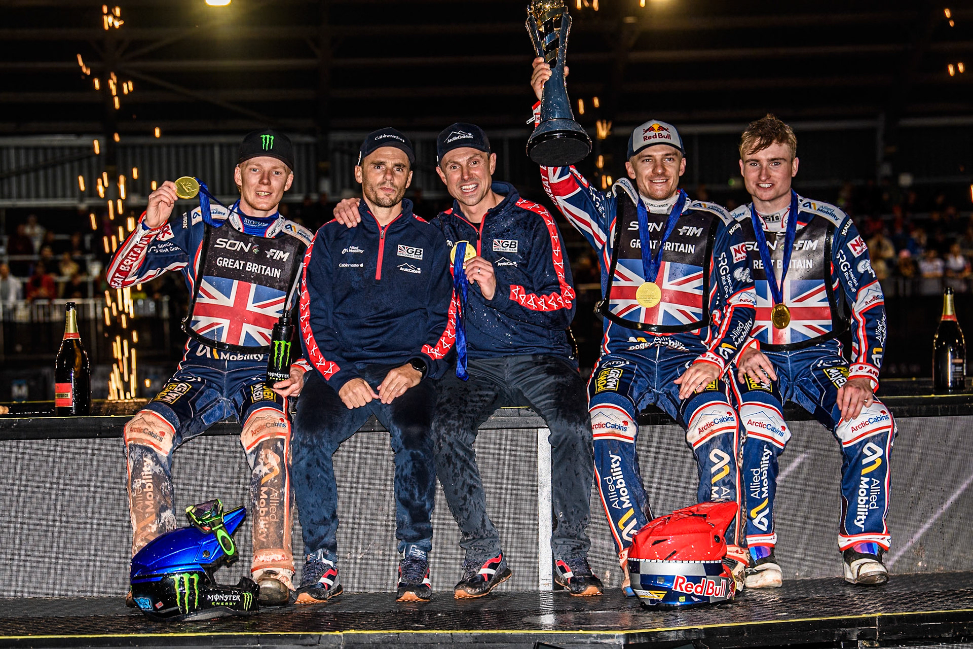 GREAT BRITAIN World Champions: (L to R) Dan Bewley, British Joint Team manager, Oliver Allen, British Joint Team manager, Simon Stead, Robert Lambert  Tom Brennan during the Monster Energy FIM Speedway of Nation Final at the National Speedway Stadium, Manchester on Saturday 13th July 2024. (Photo: Ian Charles | MI News)