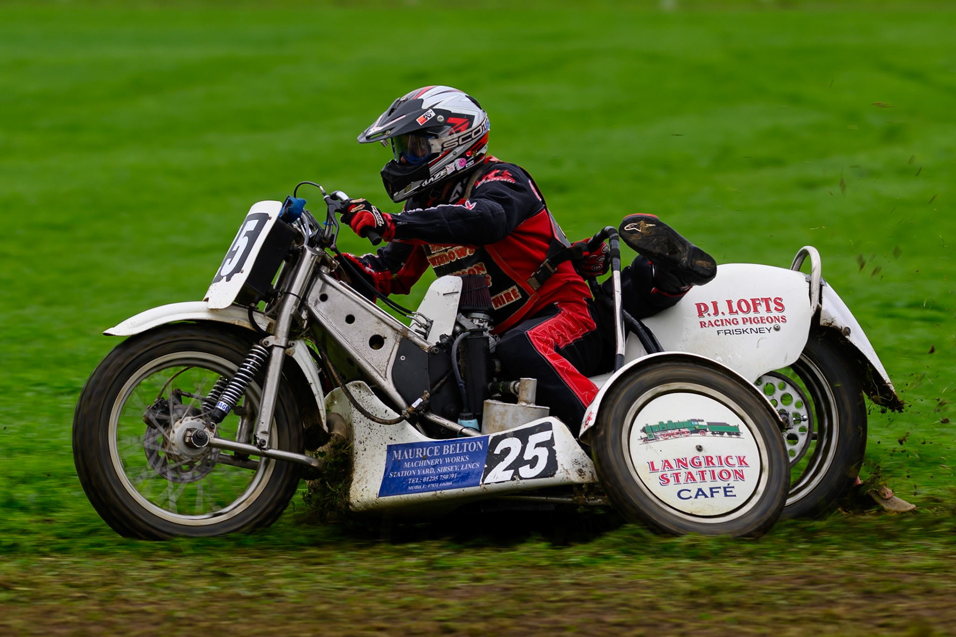 Colin Blackbourn/Carl Pugh (25) during practice for  the British Masters Grasstrack Championship at Lower Marsh Farm, Much Hoole, Preston in Lancashire, England on Sunday 13th September 2026. (Photo: Ian Charles | MI News)