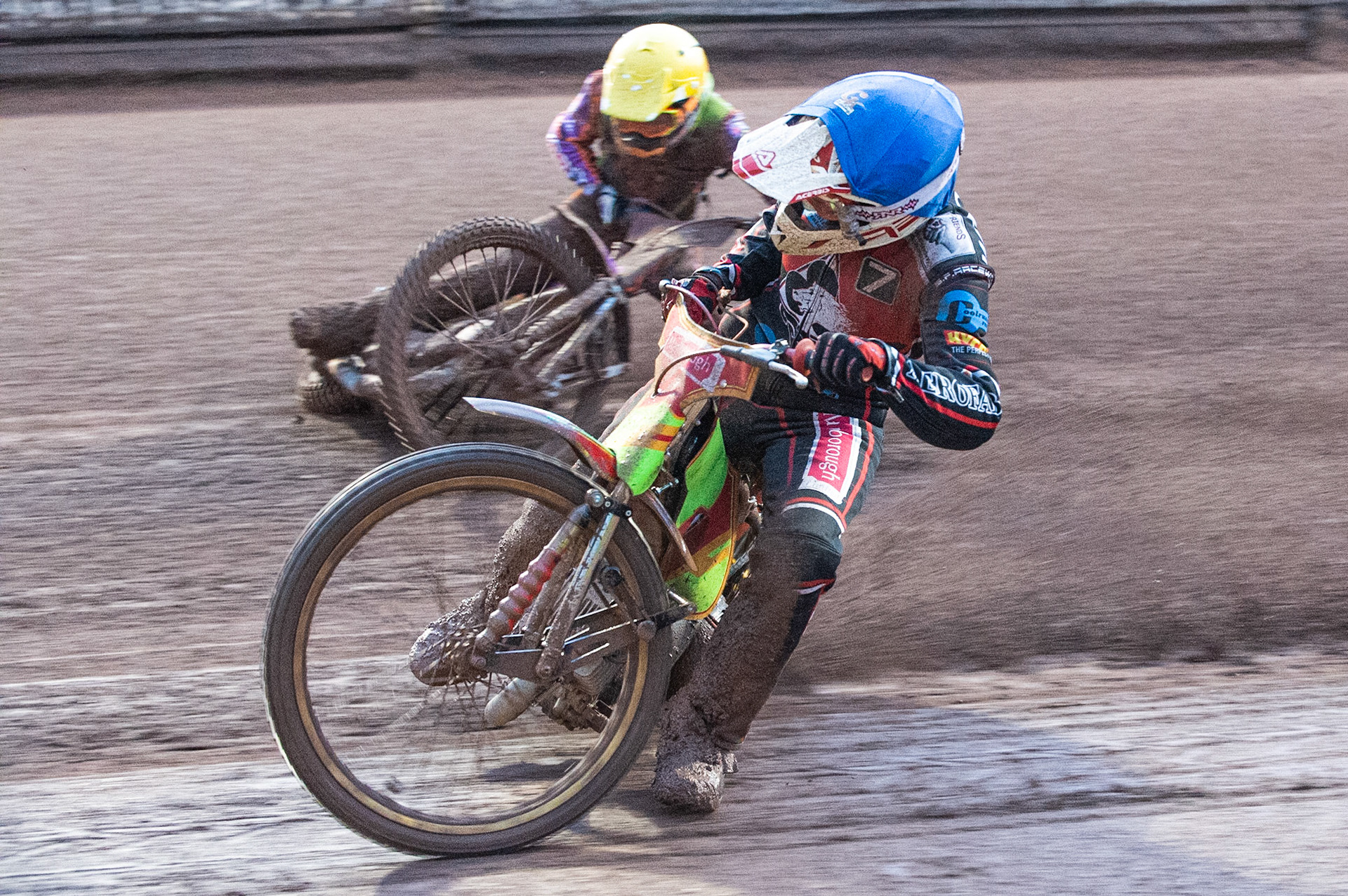 Photo: Ian Charles
he wet track
Ben Woodhull   (Blue) passes Elliot Kelly   (Yellow) as he slides off on t

Belle Vue Colts v Mildenhall Fen Tigers, National League, Belle Vue National Speedway Stadium, Manchester, Monday 2  September  2019