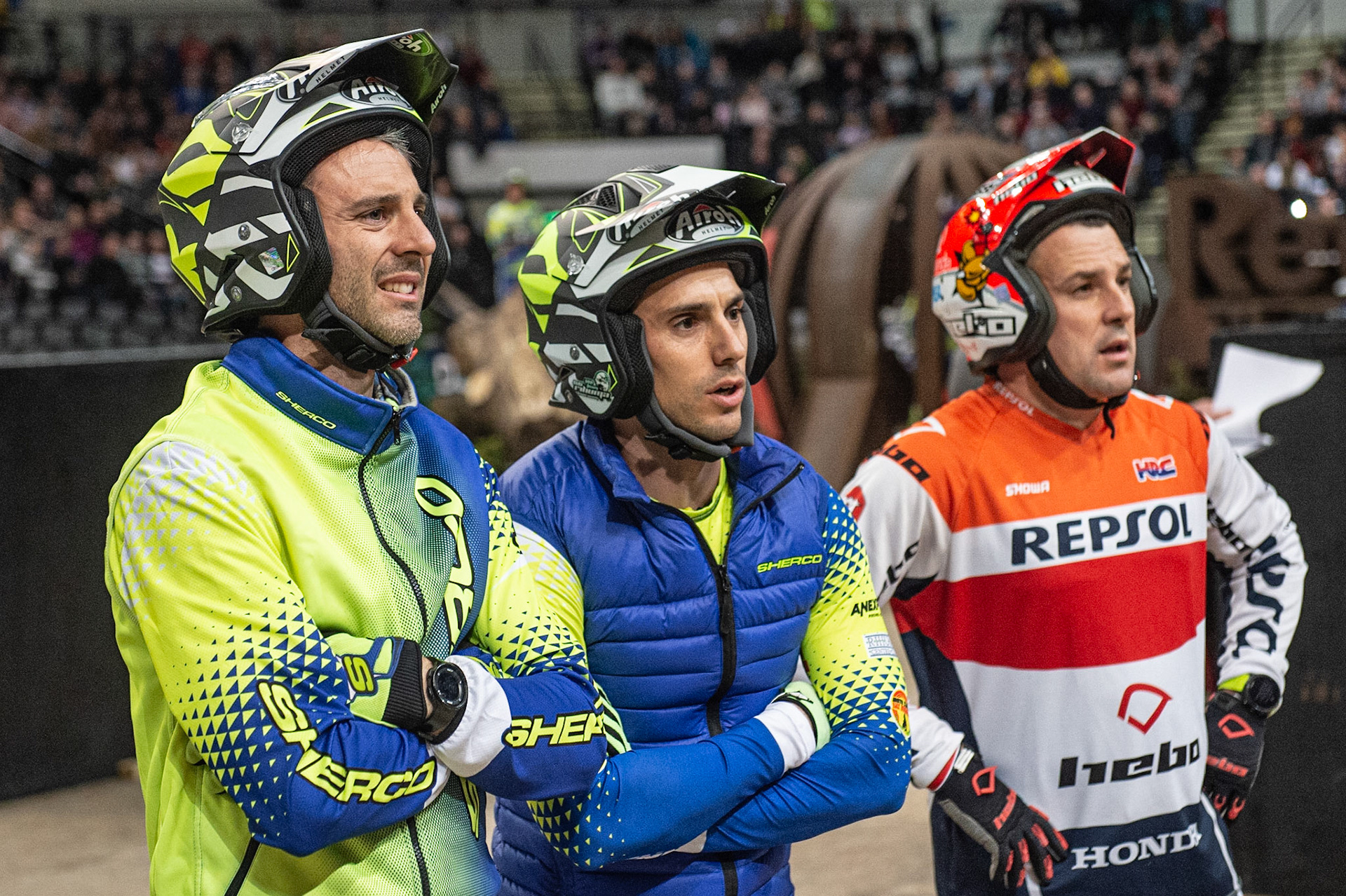 SHEFFIELD, ENGLAND  - DECEMBER 28TH   Jeroni Fajardo, Spain (Sherco) (centre) with his minder (left) and Tony Bou’s minder watch the section during the 25th Anniversary Sheffield Indoor Trial at the FlyDSA Arena, Sheffield on Saturday 28th December 2019. (Credit: Ian Charles | MI News)