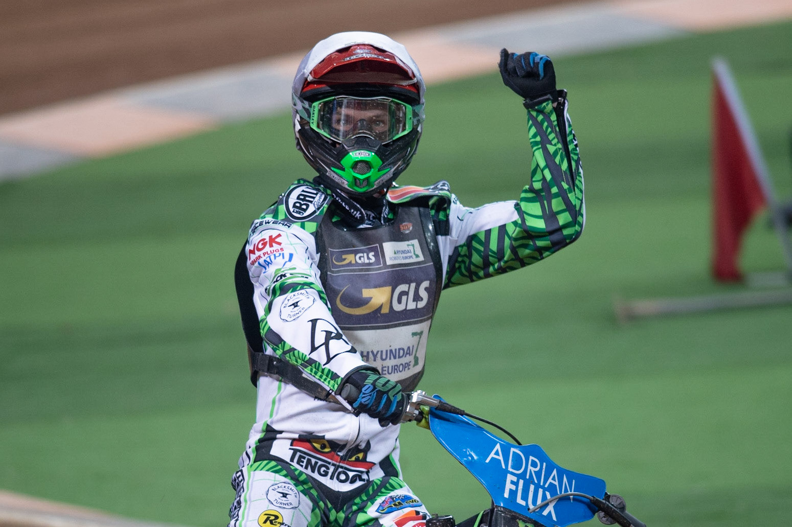 CARDIFF,WALES  Wild Card Charles Wright celebrates his second place in Heat 7 during the ADRIAN FLUX BRITISH FIM SPEEDWAY GRAND PRIX at the Principality Stadium, Cardiff on Saturday 21st September 2019. (Credit: Ian Charles | MI News)