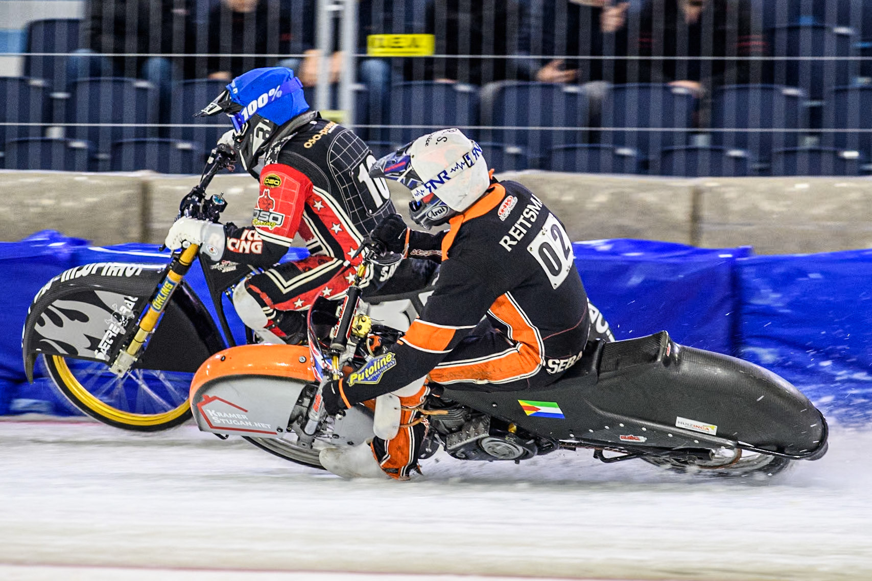 Sebastian Reitsma of The Netherlands in White rides inside Jo Saetre of Norway in Blue during the Roelof Thijs Bokaal at Ice Rink Thialf, Heerenveen, The Netherlands on Friday 5th April 2024. (Photo: Ian Charles | MI News)