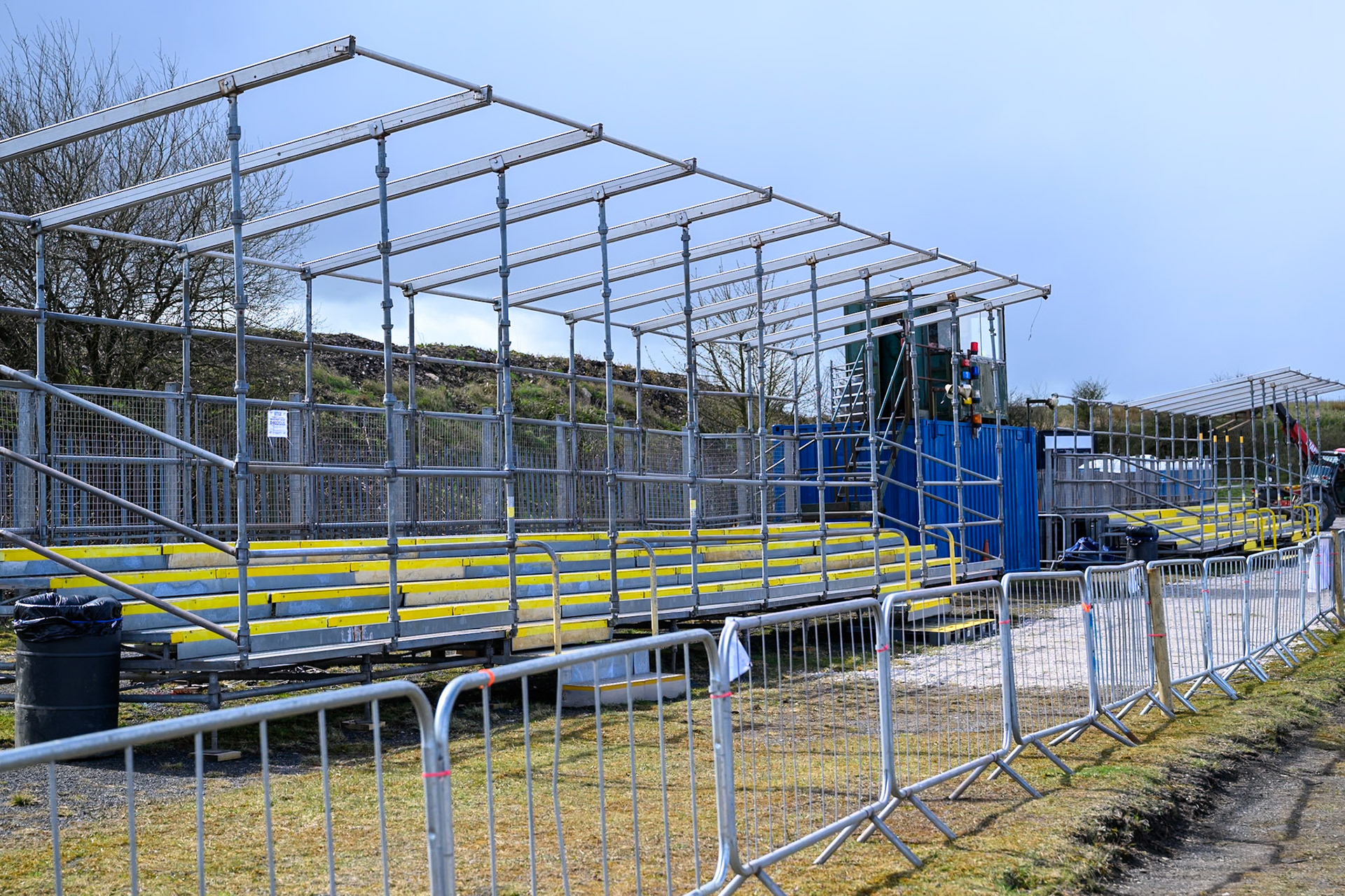 General view of Main Straight at Buxton Speedway during the Regina Chains Fours at Buxton Speedway, Buxton on Sunday 5th April 2026. (Photo: Ian Charles | MI News)