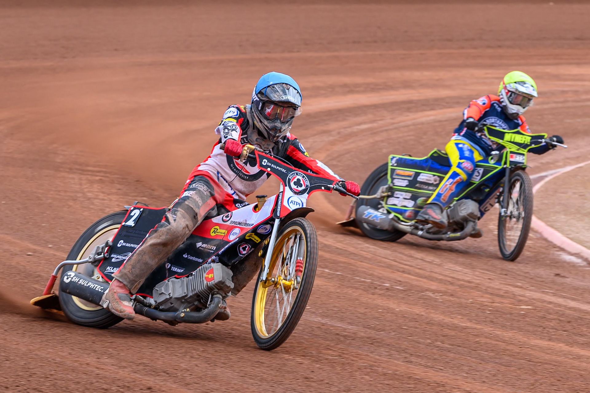 Norick Blödorn of Belle Vue Aces  in Blue rides outside Jye Etheridge, Guest Rider for Northampton Foxes in Yellow during the Rowe Motor Oil Premiership match between Belle Vue Aces and Northampton Foxes at the National Speedway Stadium, Manchester on Monday 4th May 2026. (Photo: Ian Charles | MI News)