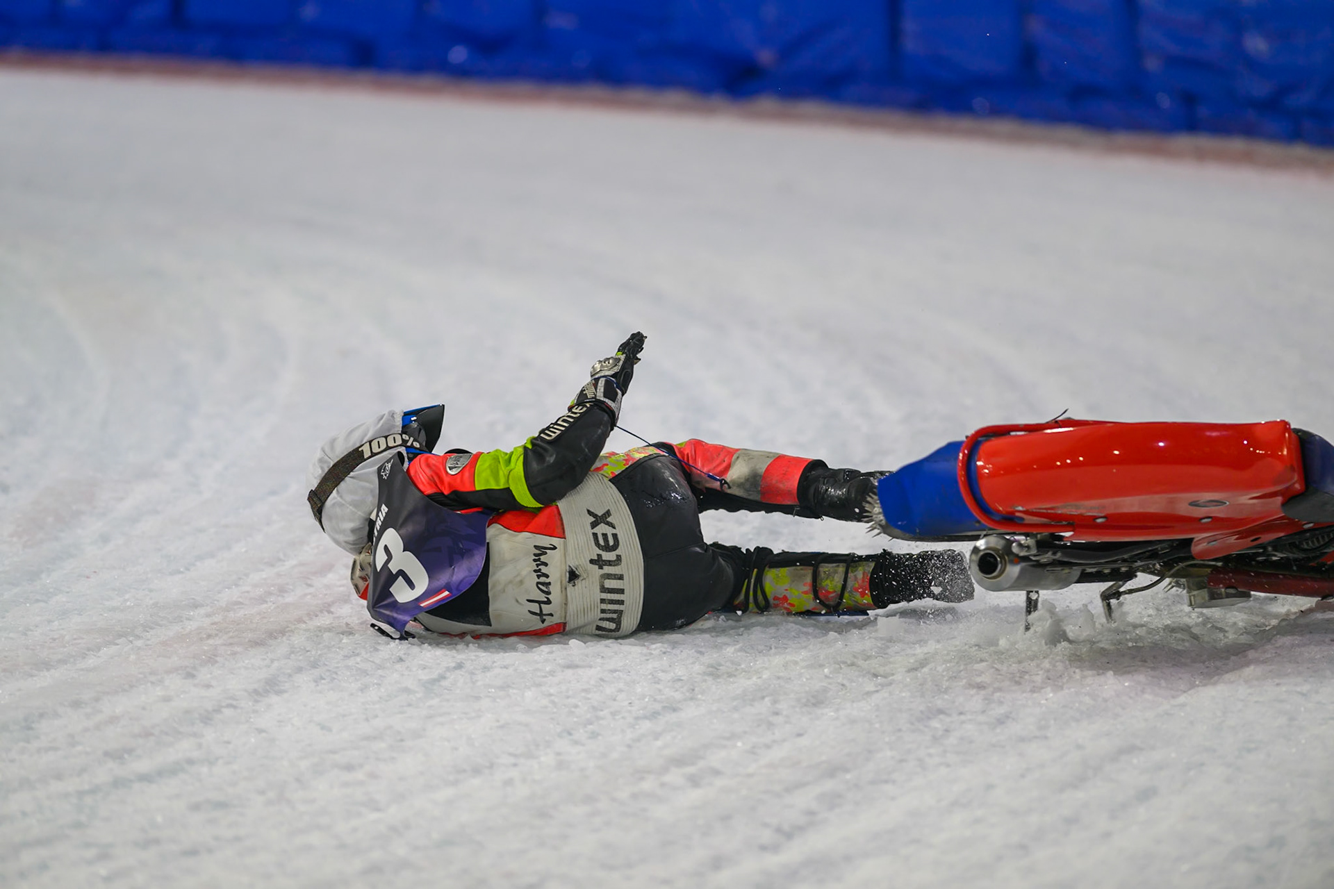 Harald Simon (3) of Austria   parts company with his machine during the FIM Ice Speedway Of Nations at Ice Rink Thialf, Heerenveen on Sunday 12th April 2026. (Photo: Ian Charles | MI News)