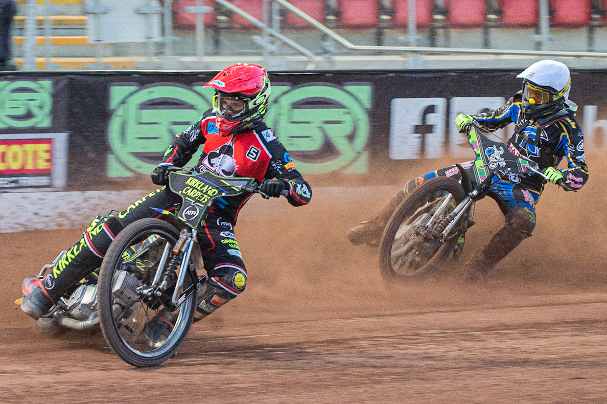 Photo: Ian Charles

Kyle Bickley  (Red) leads Richard Andrews  (White)

Belle Vue Colts v Plymouth Gladiators National League, Belle Vue National Speedway Stadium, Manchester, Thursday 23  May  2019