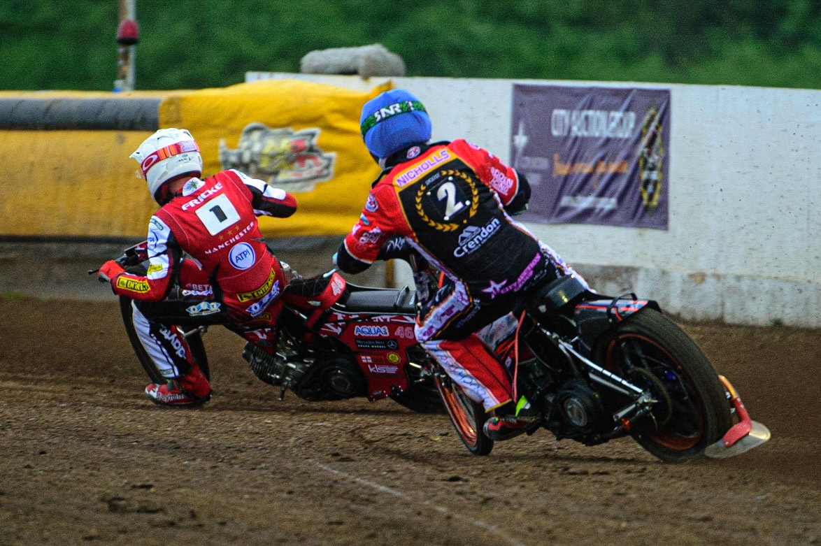 PETERBOROUGH, UK. MAY 9TH  Scott Nicholls  (Blue) chases Max Fricke  (White) during the SGB Premiership match between Peterborough Panthers and Belle Vue Aces at East of England Showground, Peterborough on Monday 9th May 2022. (Credit: Ian Charles | MI News)