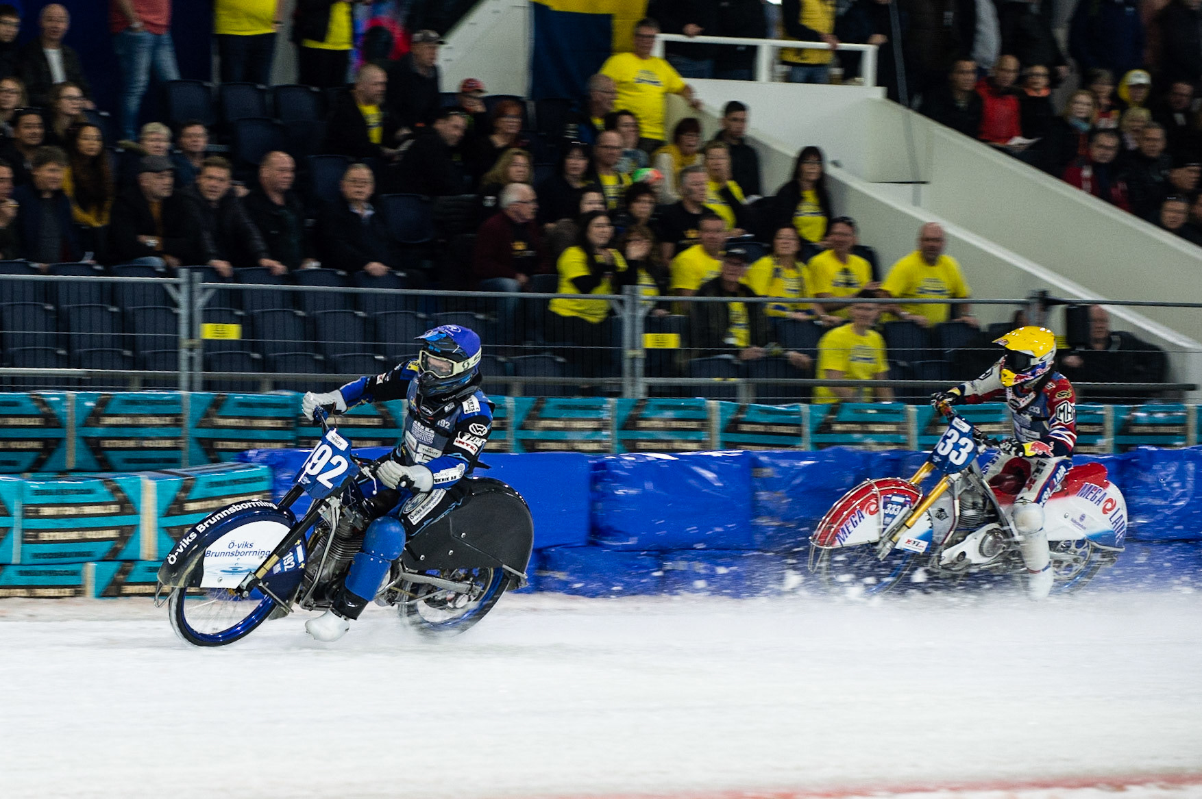 Photo: Ian Charles

Niclas Svensson (192) leads Danil Ivanov (333)

FIM Ice Speedway Gladiators World Championship, Event 5.2, Ice Rink Thialf, Heerenveen, Netherlands Sunday  31  March  2019