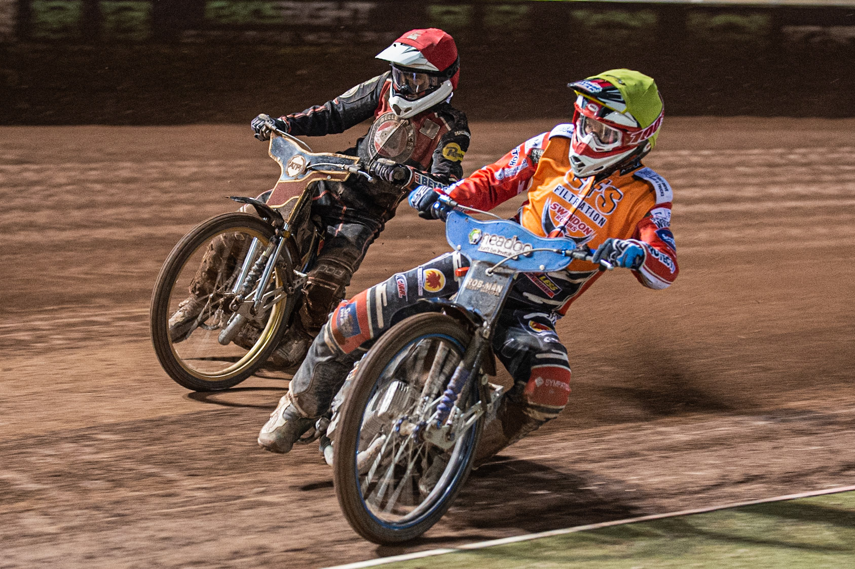 Photo by Ian Charles:

Tobiasz Musielak (Yellow) inside Max Fricke  (Red)

Belle Vue Aces v Swindon Robins, Supporters Cup Final 1st Leg, National Speedway Stadium, Manchester, Thursday, 12, September, 2019