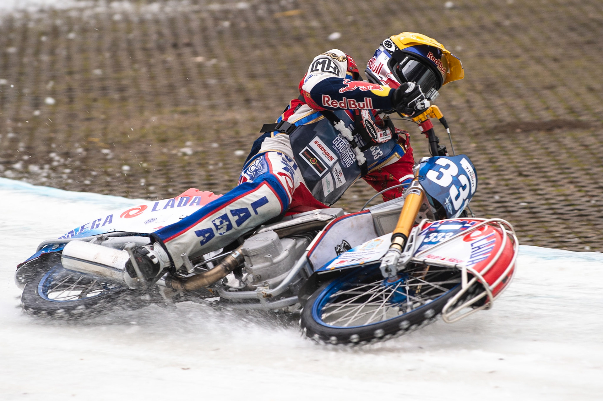 Photo: Ian Charles

Danil Ivanov (333) in action 

FIM Ice Speedway Gladiators World Championship, Final 3.2, Horst-Dohm Eisstadion, Berlin, Germany Sunday  3  March  2019