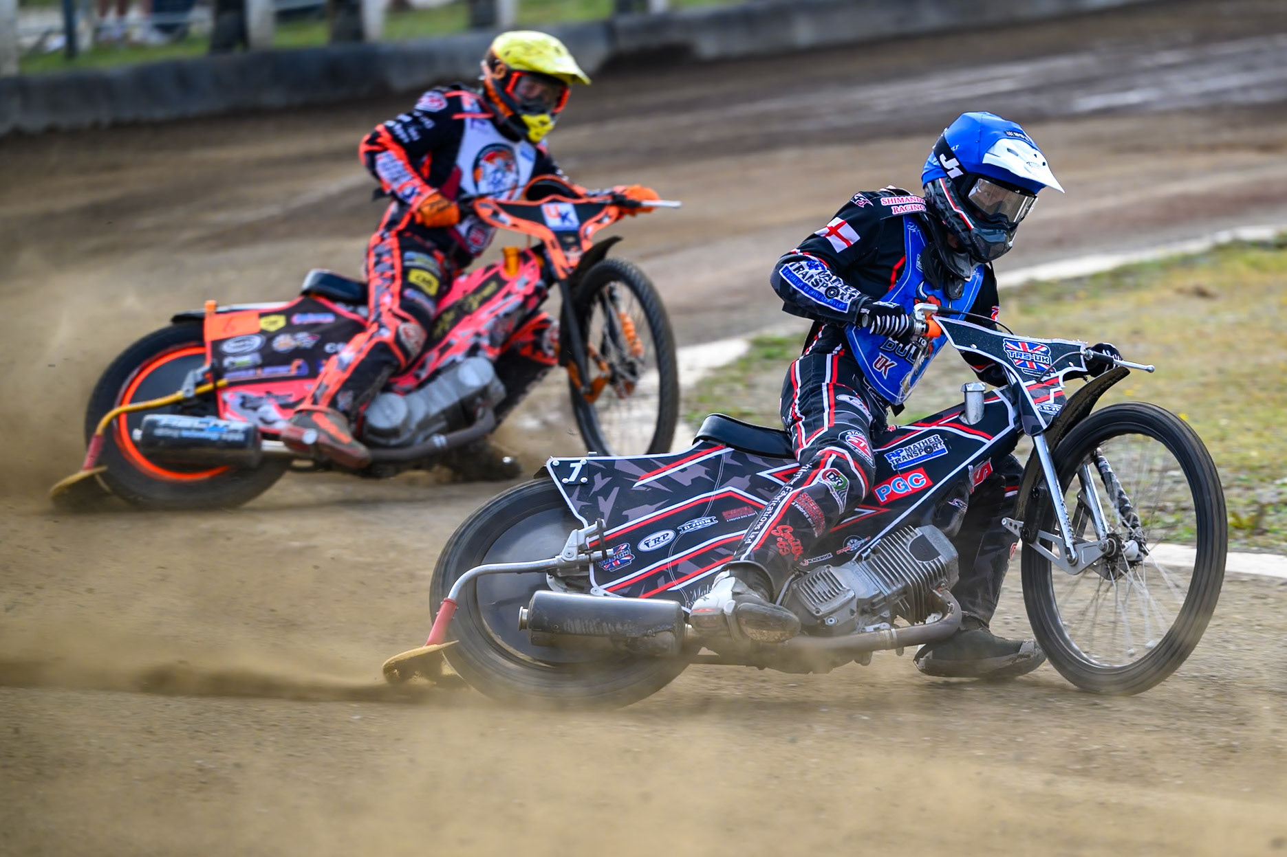 Jack Shimelt of Buxton Bulls in Blue leading Alex Spooner of Middlesborough Tigers in Yellow during the WSRA National Development League match  between Buxton Bulls and Middlesborough Tigers at Hi-Edge Speedway, Buxton on Sunday 16th August 2026. (Photo: Ian Charles | MI News)